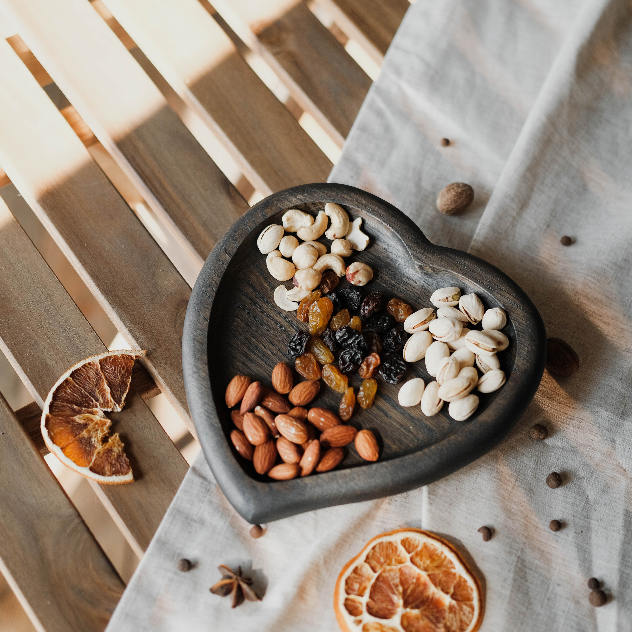 Изделия из дерева. Фотосессии на маркетплейсы