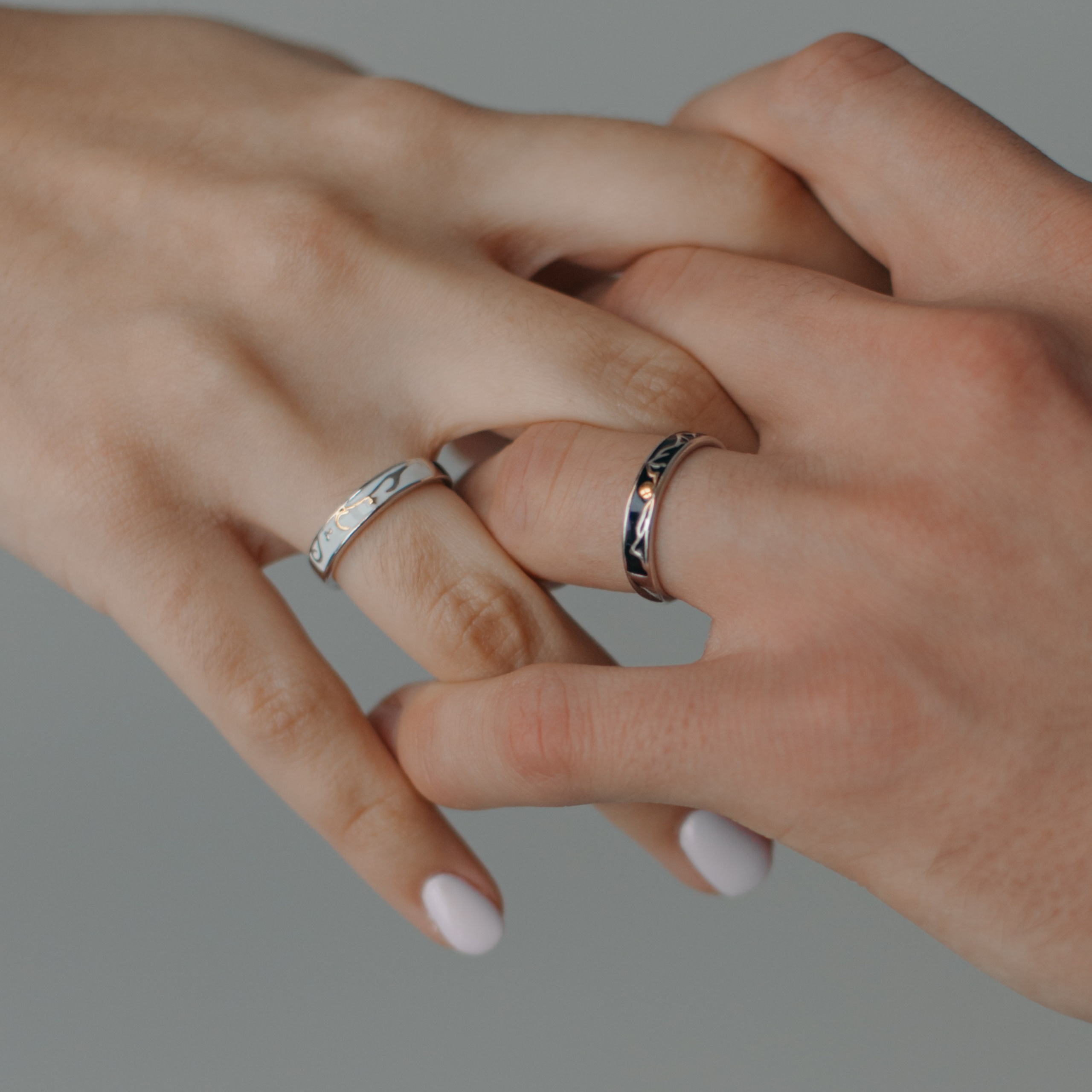 Парные кольца. Фотосессии на маркетплейсы