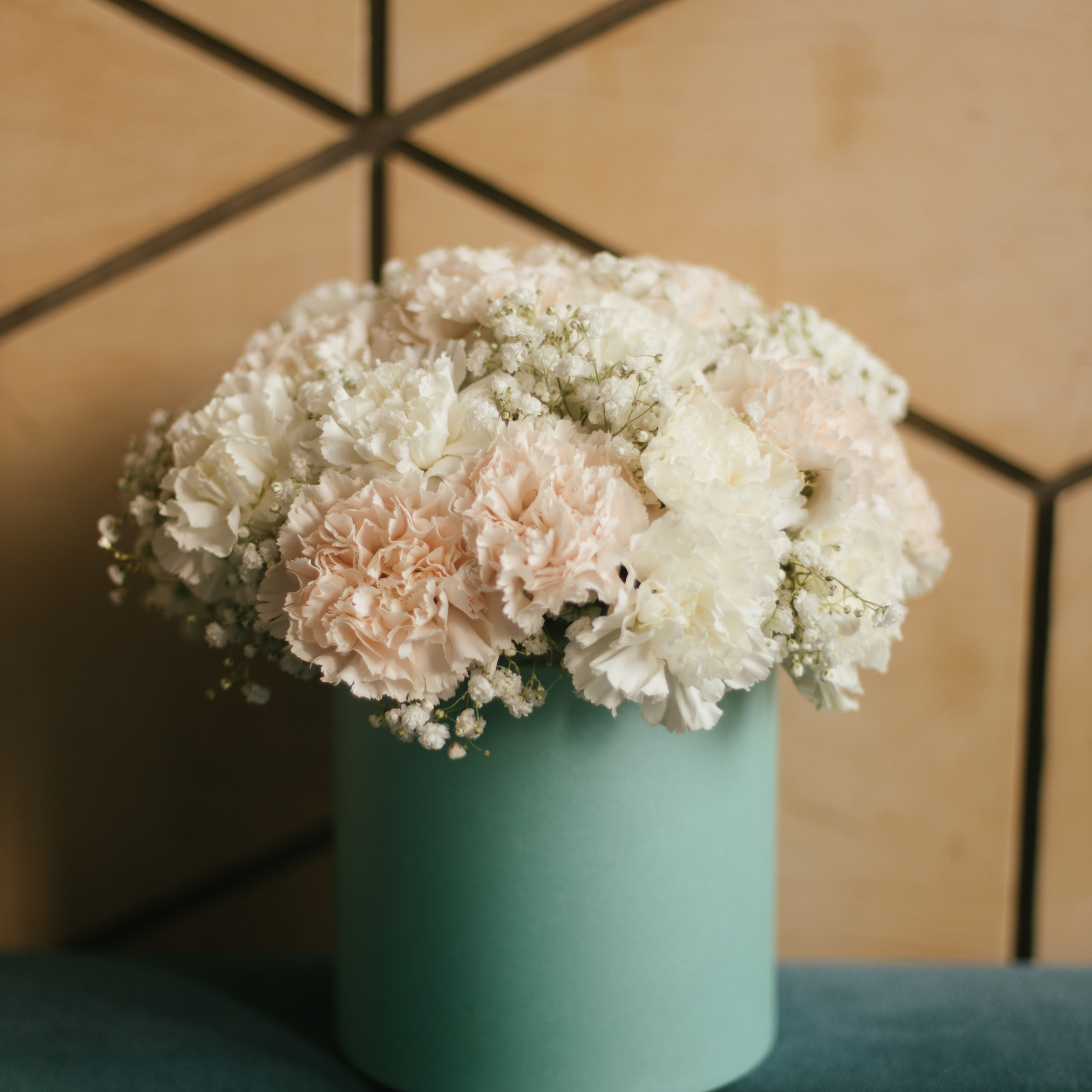 Цветочный салон Лето Мск. Фотосессии на маркетплейсы