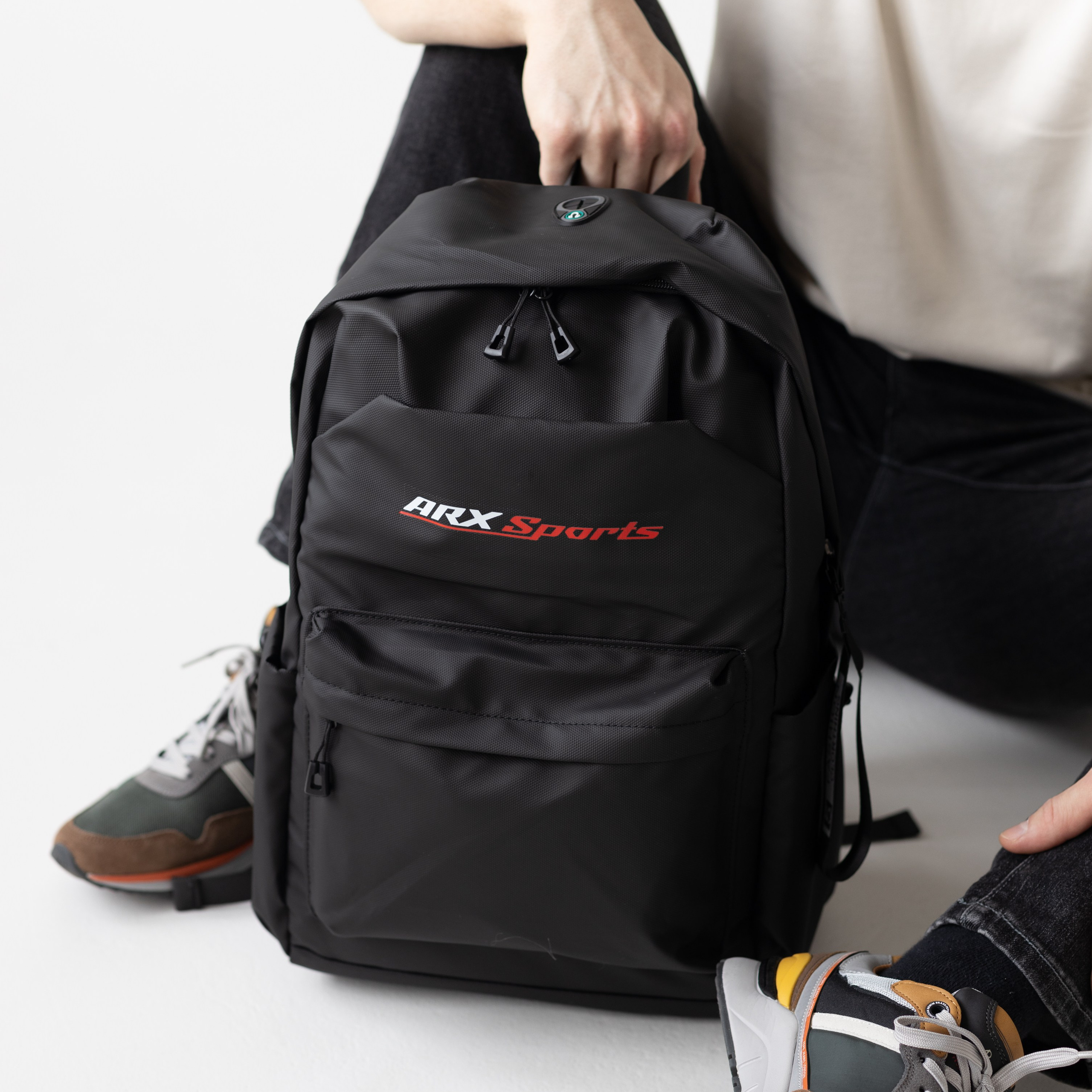 Рюкзаки. Фотосессии на маркетплейсы