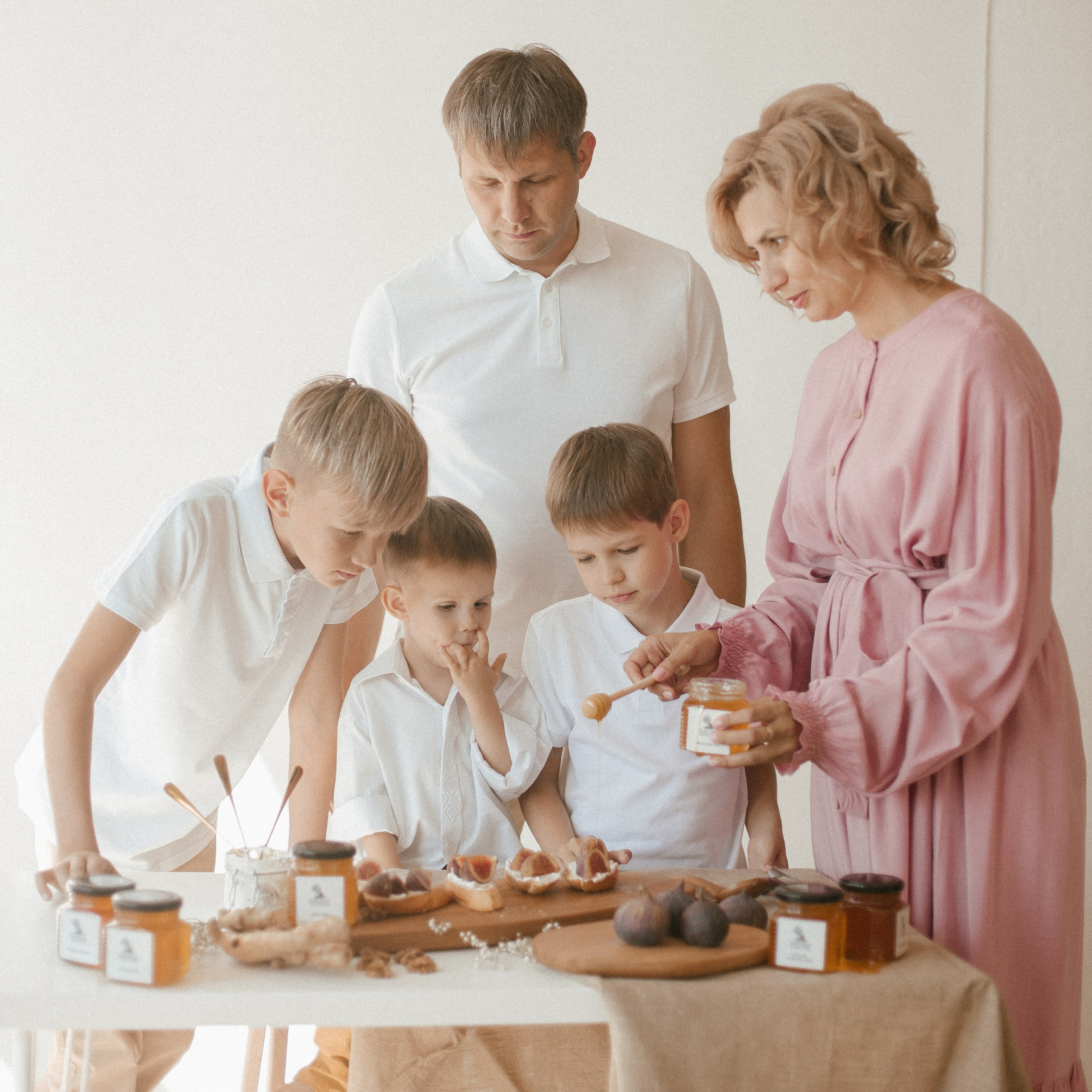 Мед. Фотосессии на маркетплейсы