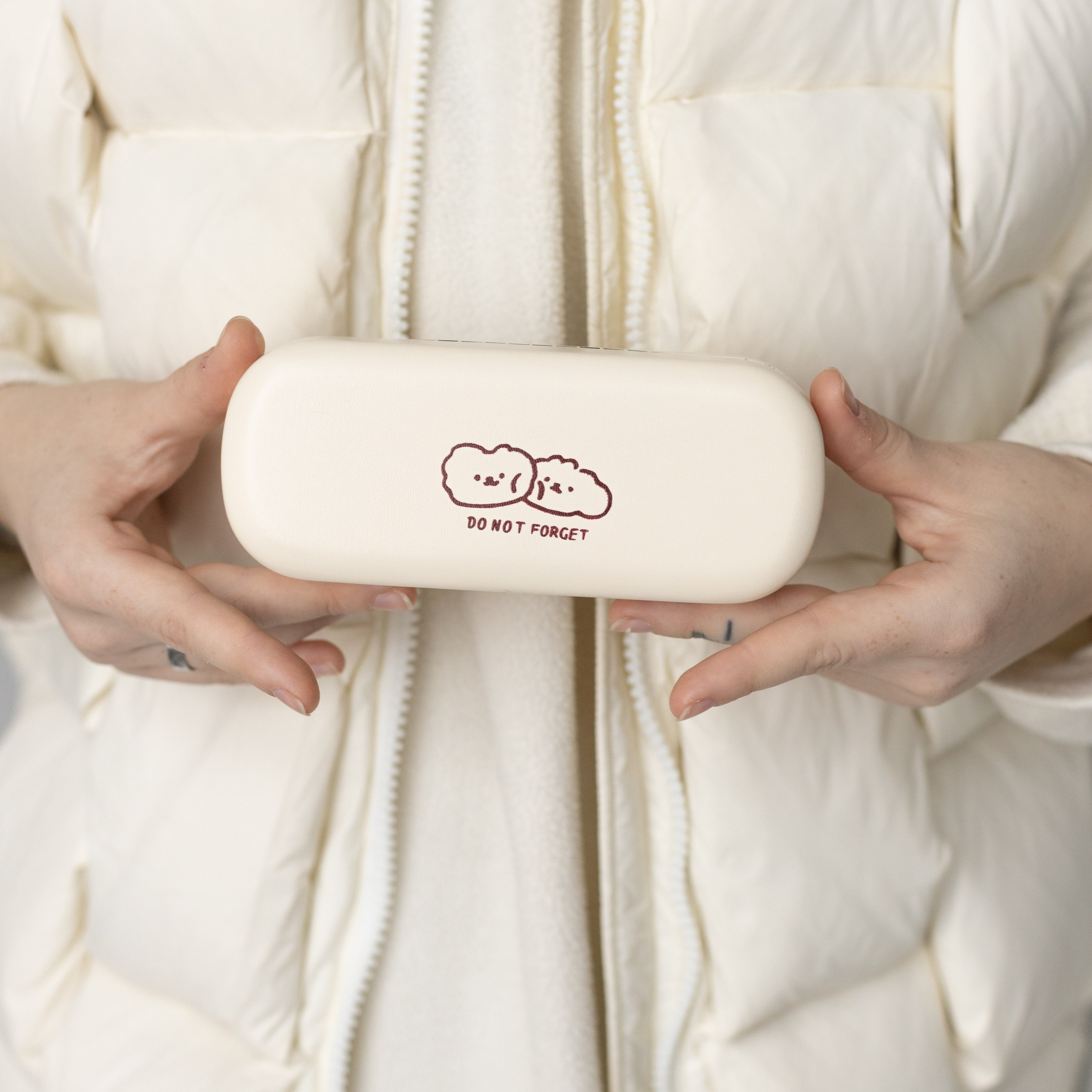 Футляры для очков. Фотосессии на маркетплейсы