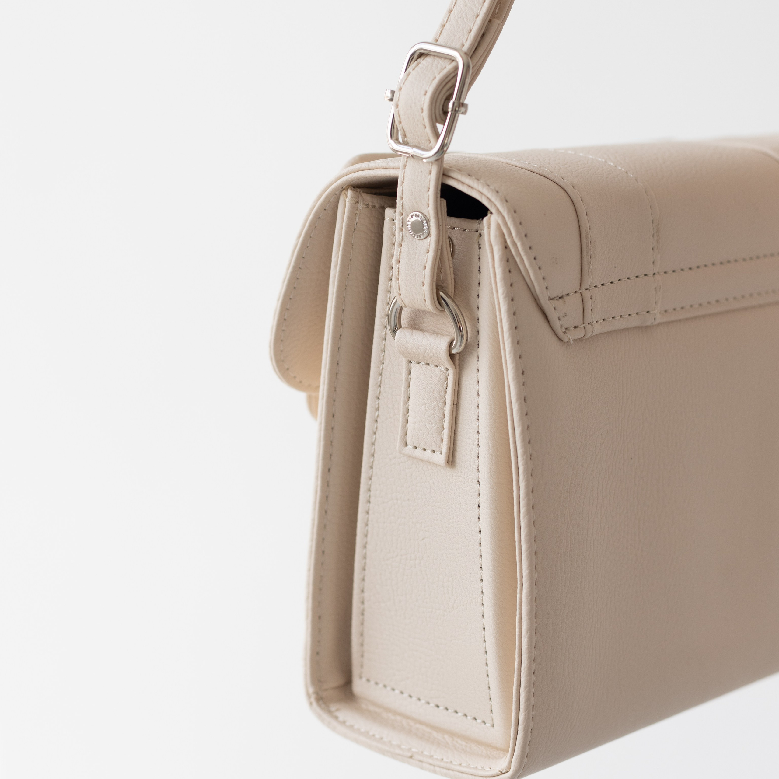 Сумки. Фотосессии на маркетплейсы