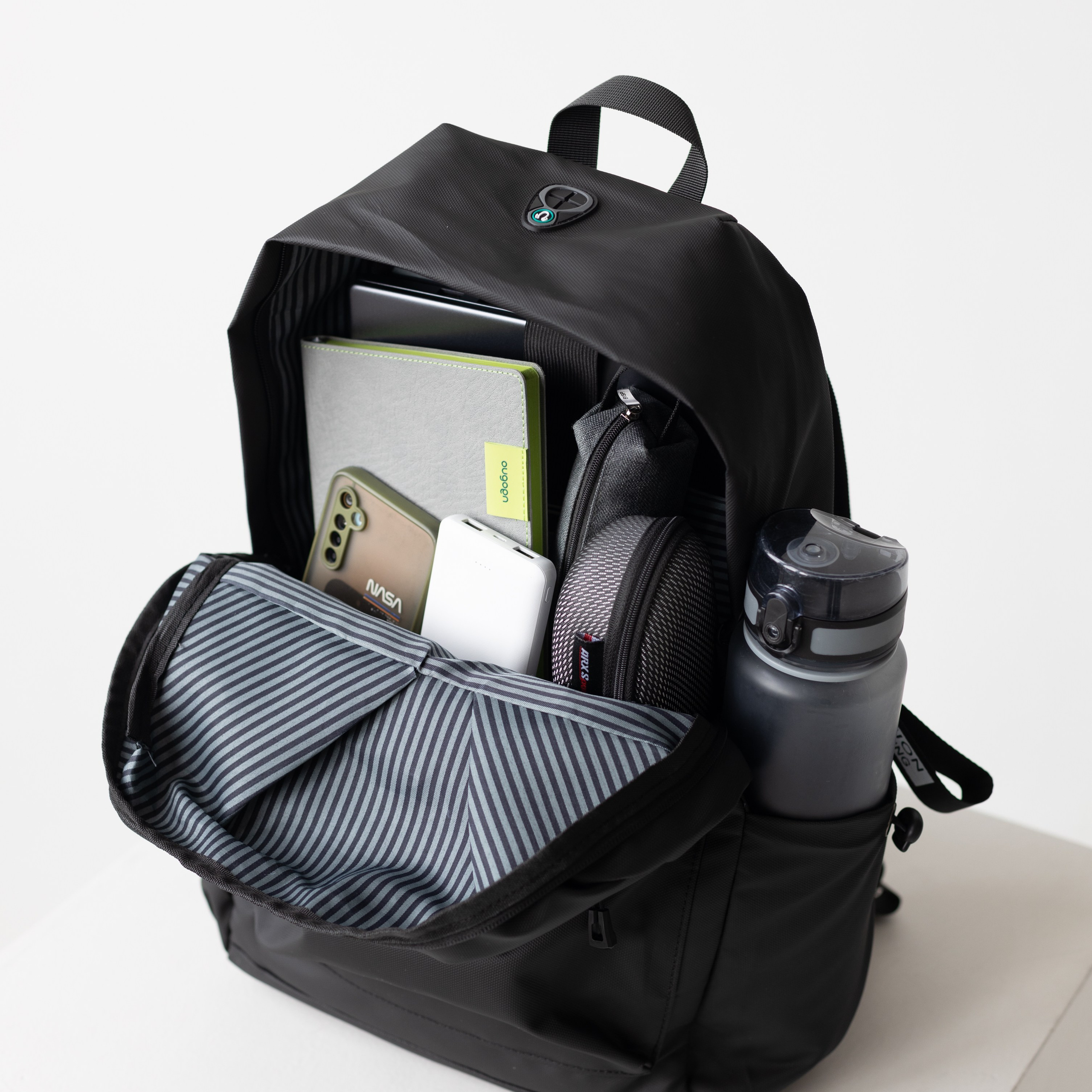 Рюкзаки. Фотосессии на маркетплейсы