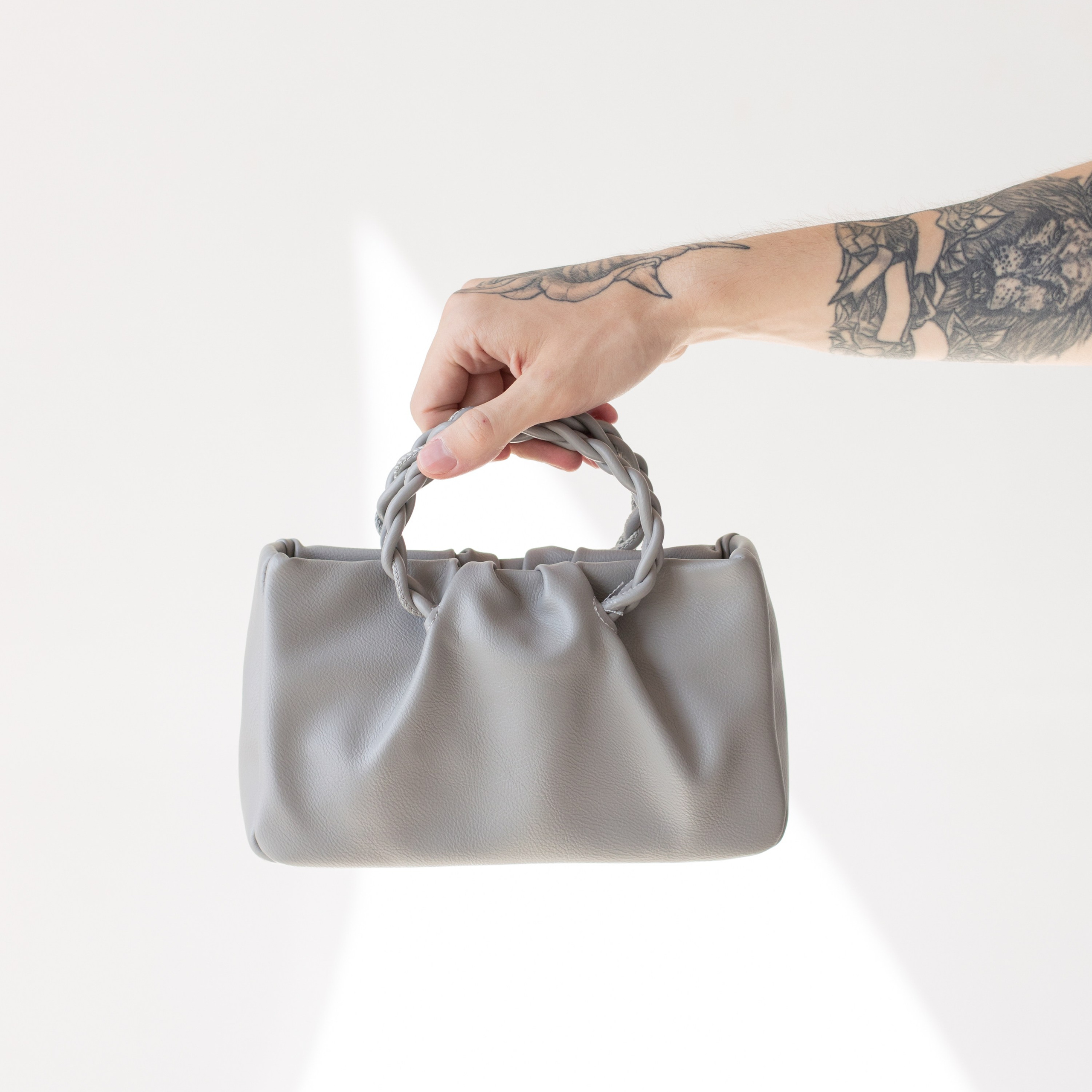 Сумки. Фотосессии на маркетплейсы