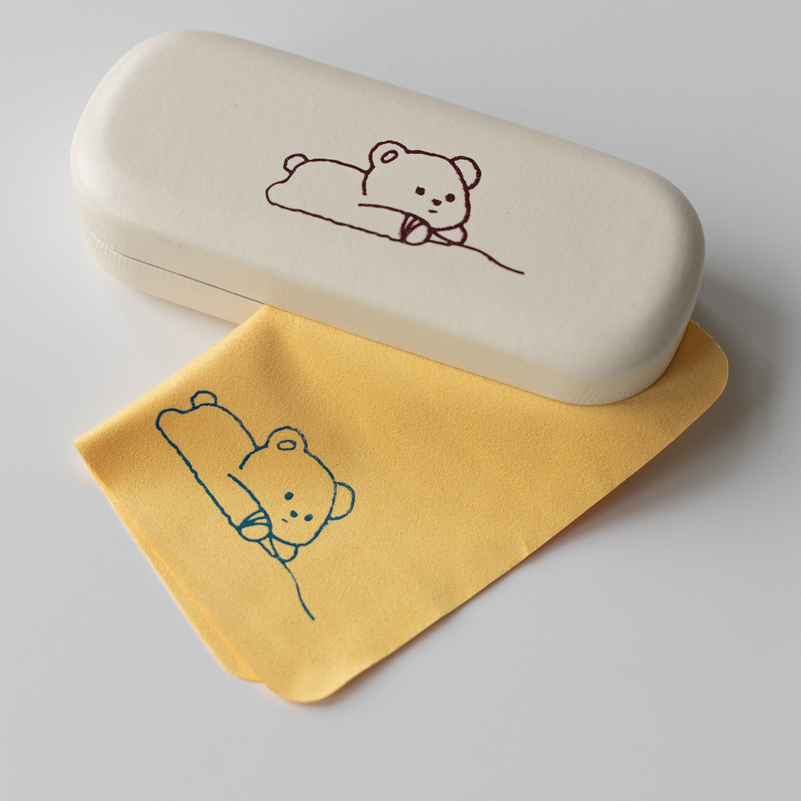 Футляры для очков. Фотосессии на маркетплейсы