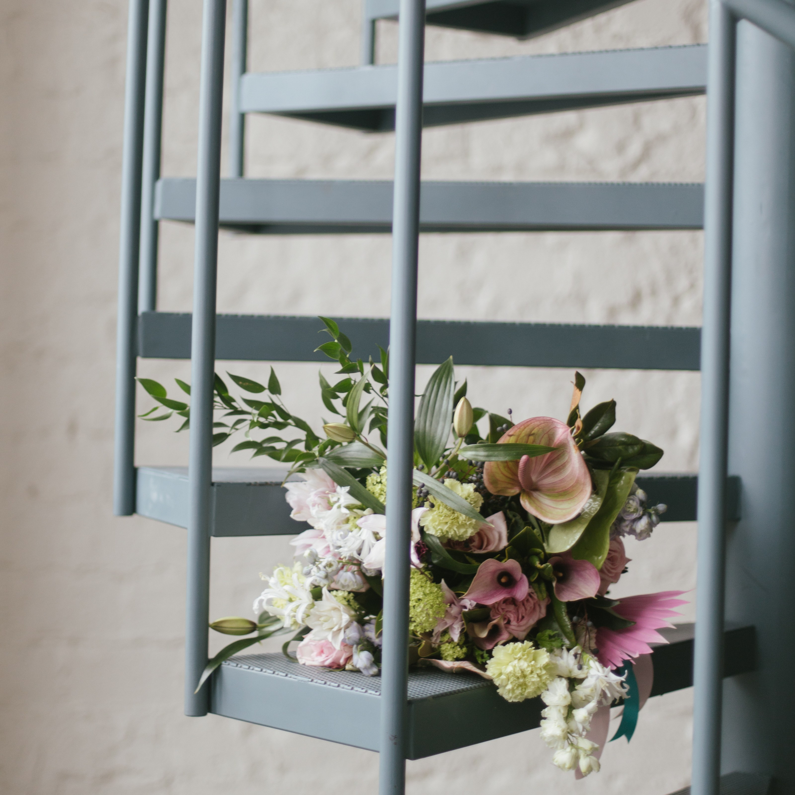 Цветочный салон Лето Мск. Фотосессии на маркетплейсы