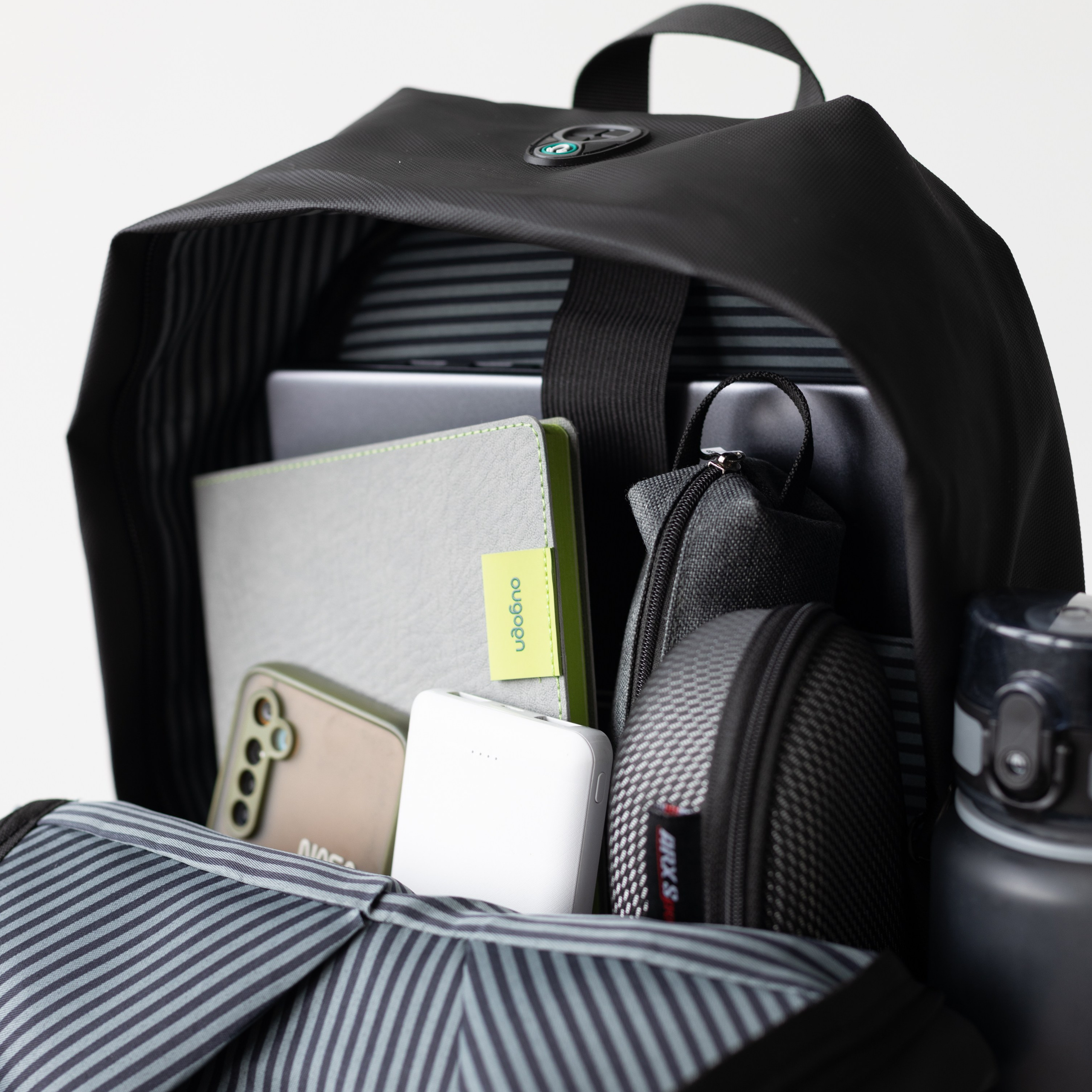 Рюкзаки. Фотосессии на маркетплейсы