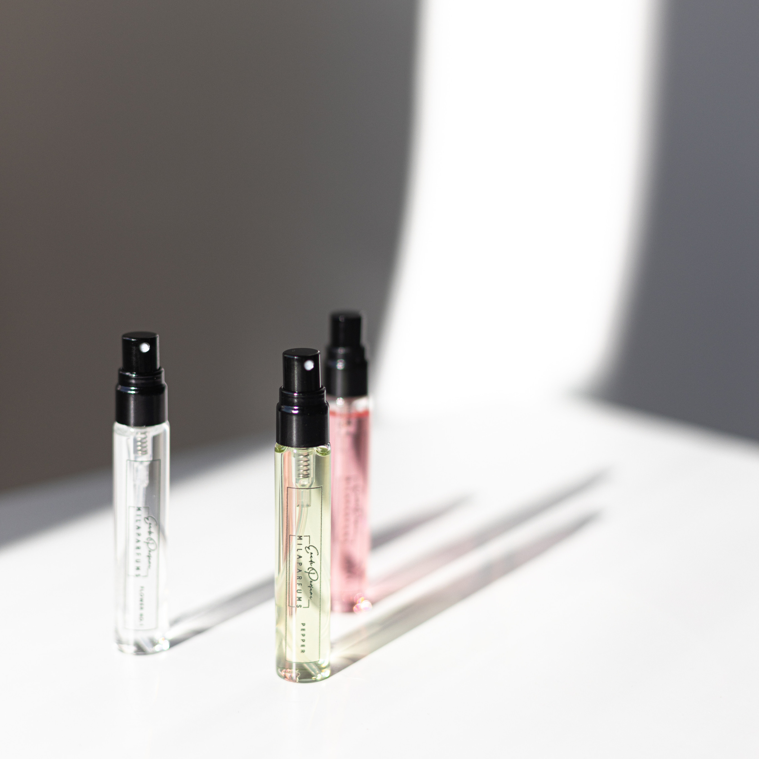 Парфюмы Мила. Фотосессии на маркетплейсы