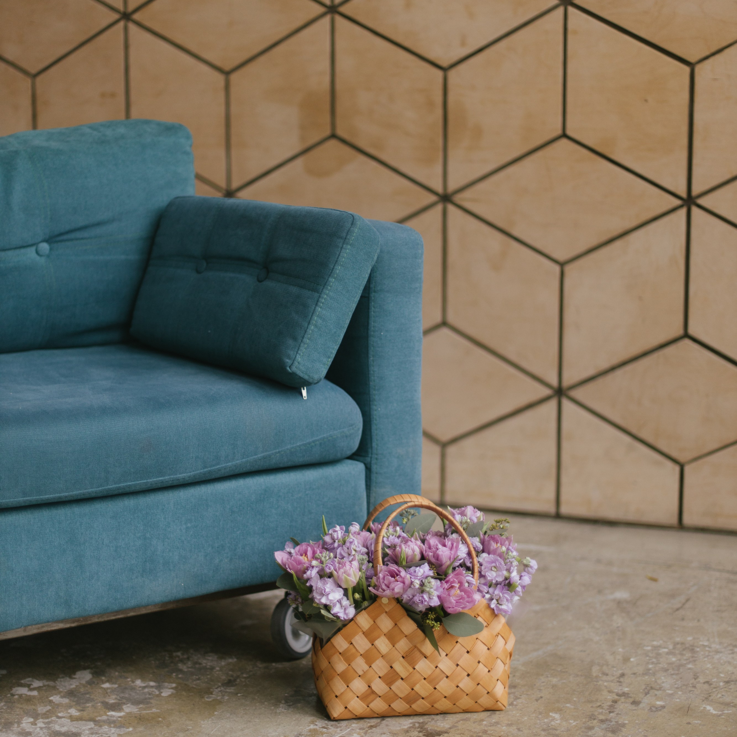 Цветочный салон Лето Мск. Фотосессии на маркетплейсы