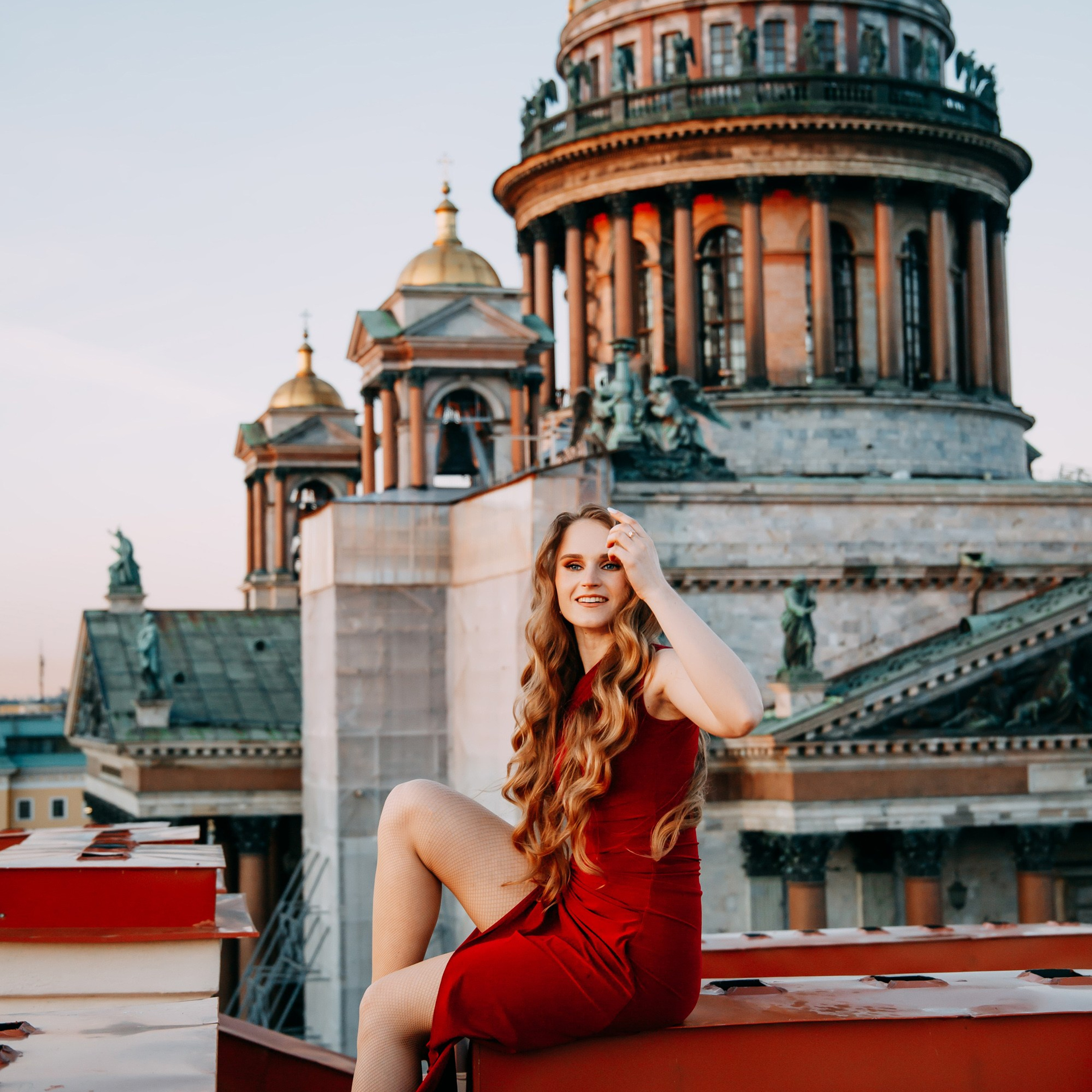 Фотосессия на&nbsp;крыше с&nbsp;видом на&nbsp;Исаакиевский собор