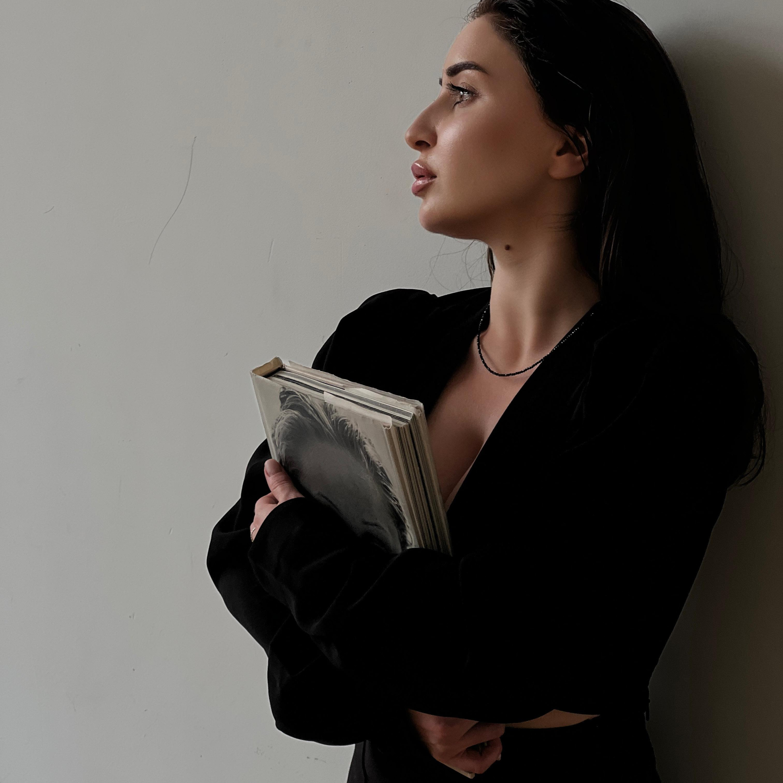 Индивидуальная фотосессия | Фотограф Ириша Гришина. Контент съемка | Мобильный фотограф Ириша Гришина