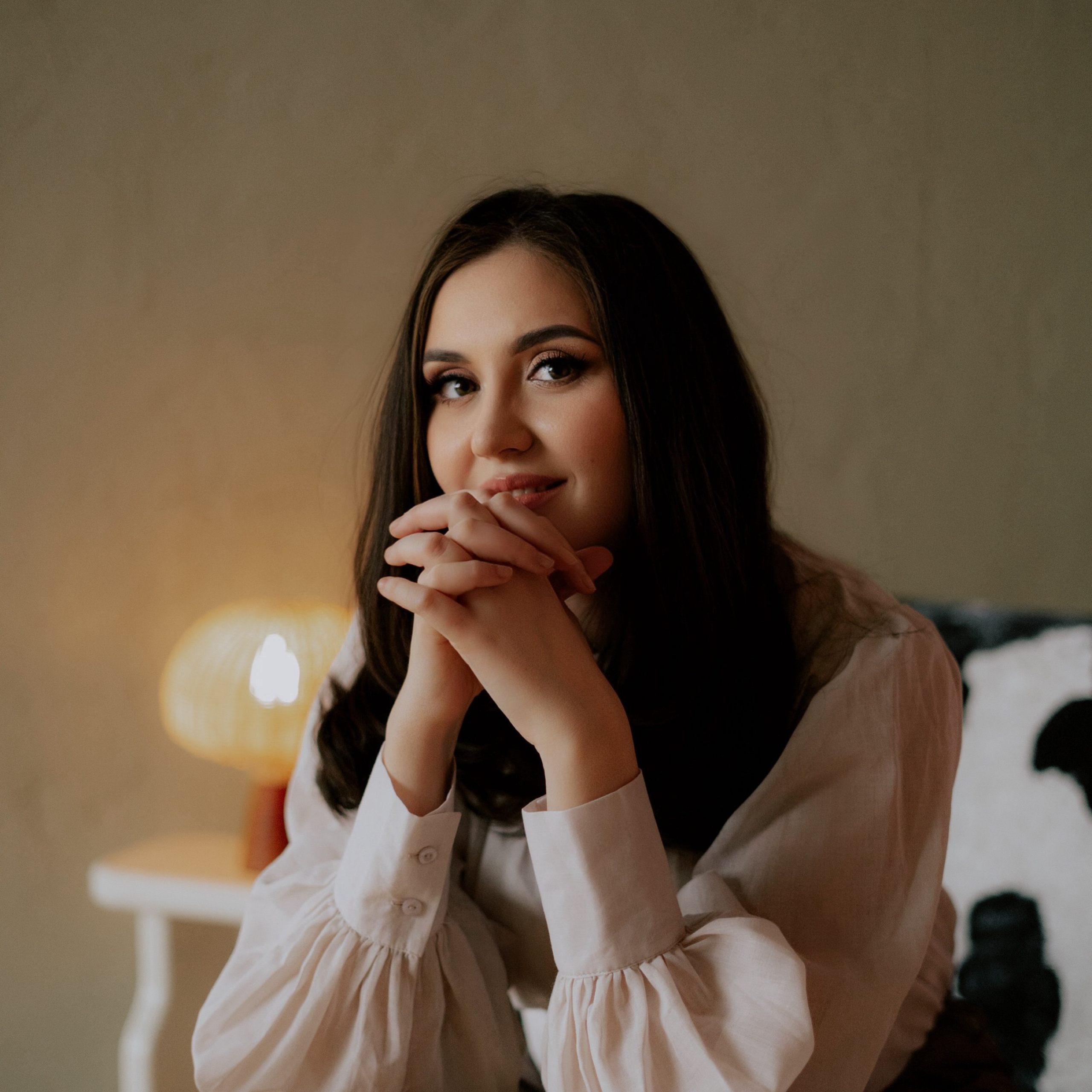 Индивидуальная фотосессия | Фотограф Ириша Гришина. Контент съемка | Мобильный фотограф Ириша Гришина