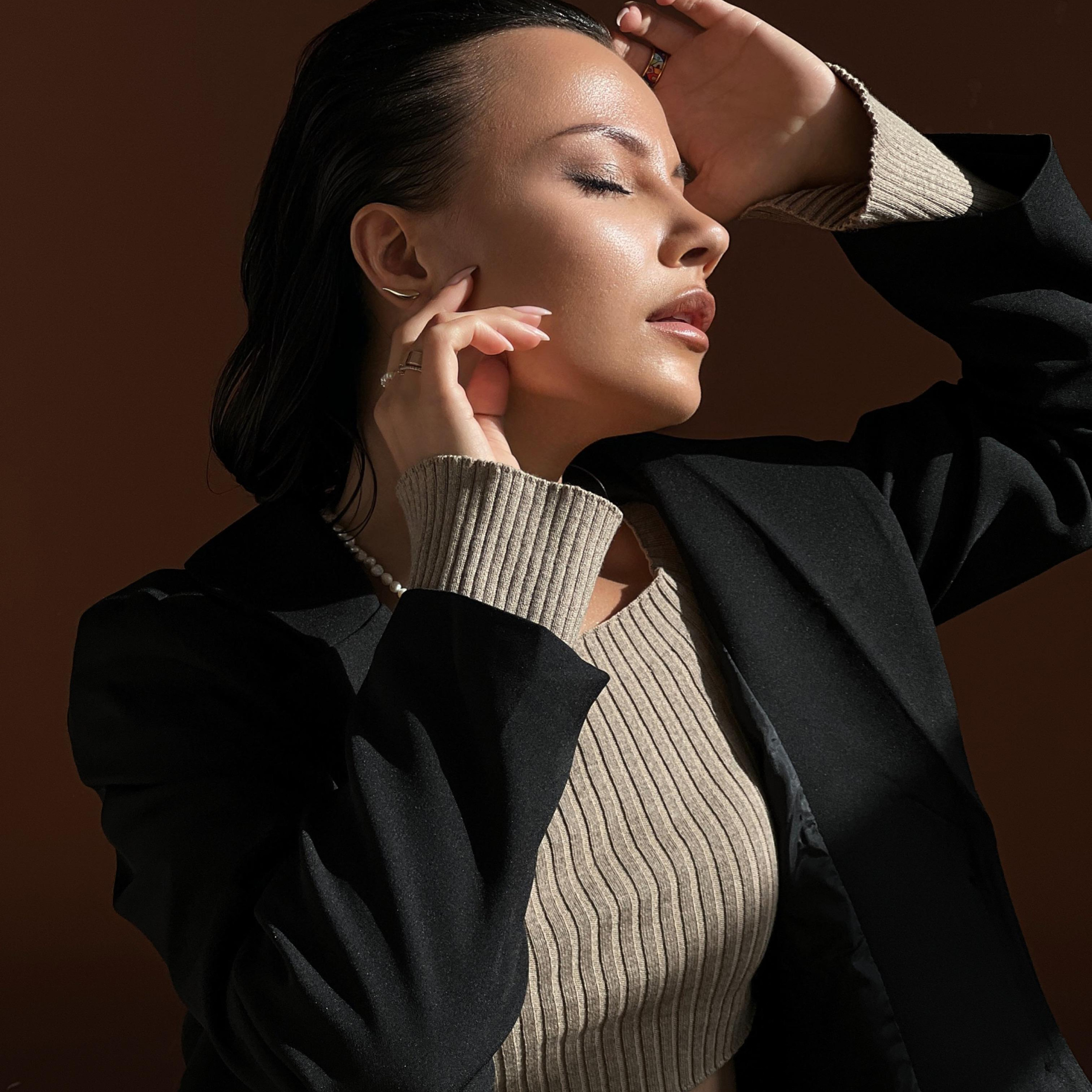 Индивидуальная фотосессия | Фотограф Ириша Гришина. Контент съемка | Мобильный фотограф Ириша Гришина