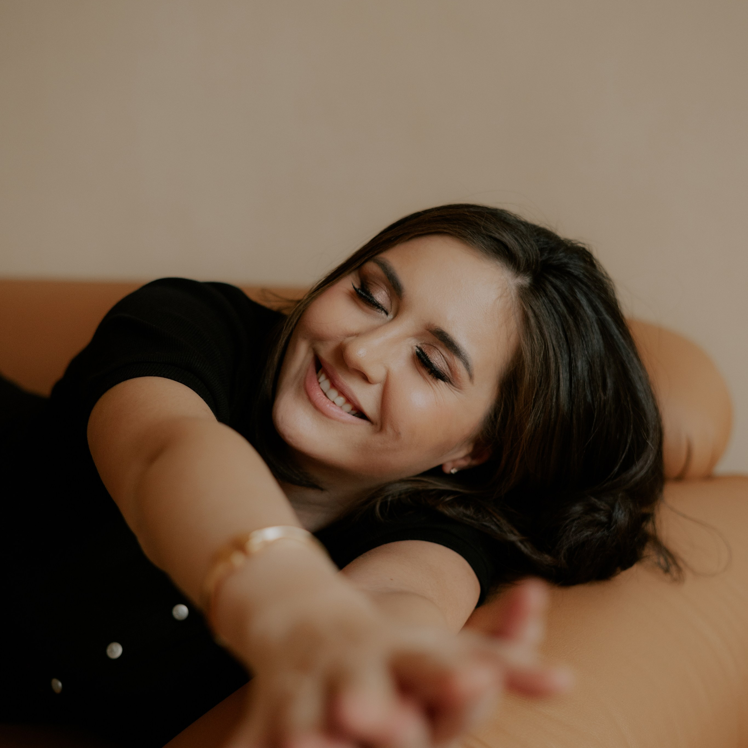 Индивидуальная фотосессия | Фотограф Ириша Гришина. Контент съемка | Мобильный фотограф Ириша Гришина