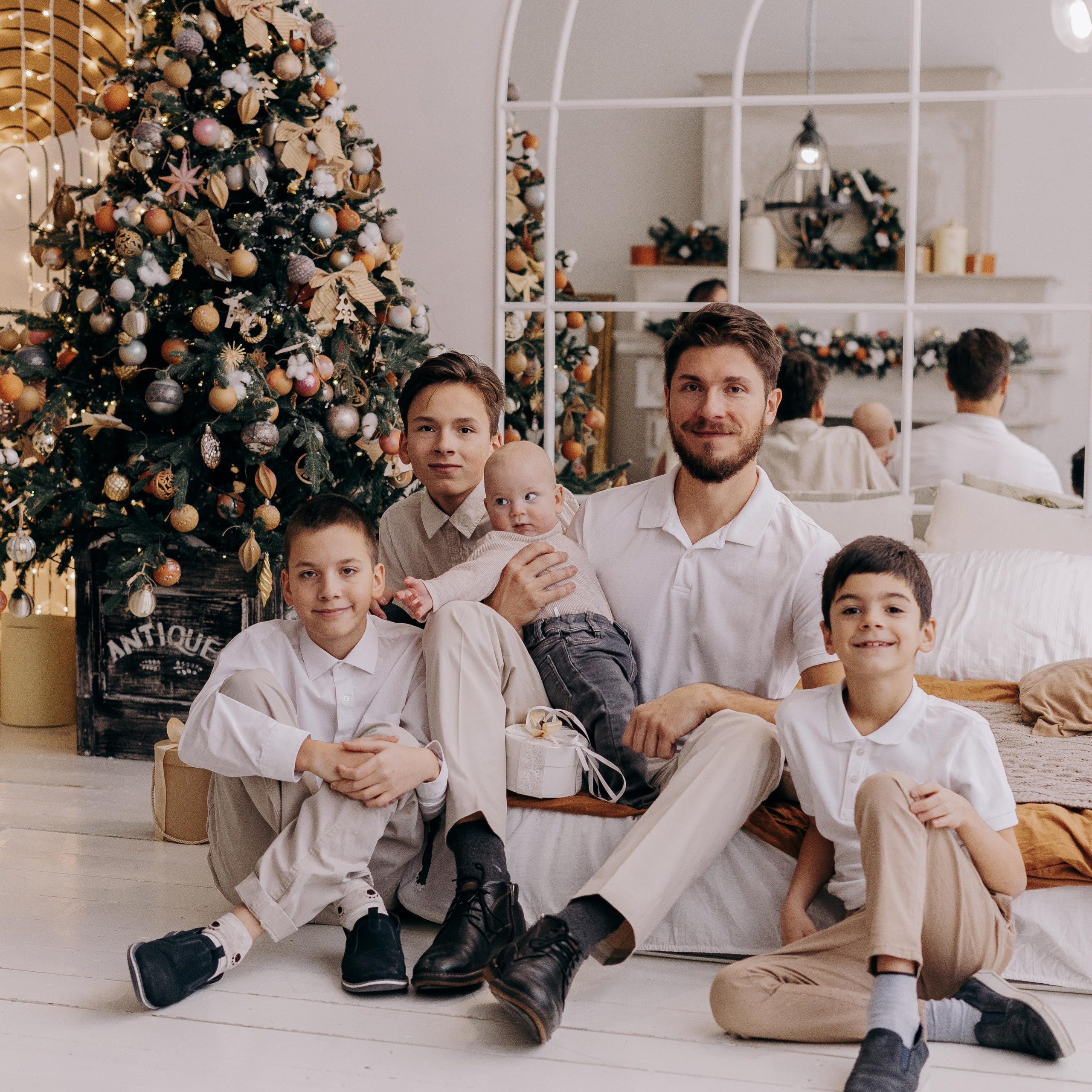 Семейная фотосессия | Фотограф Ириша Гришина. Контент съемка | Мобильный фотограф Ириша Гришина