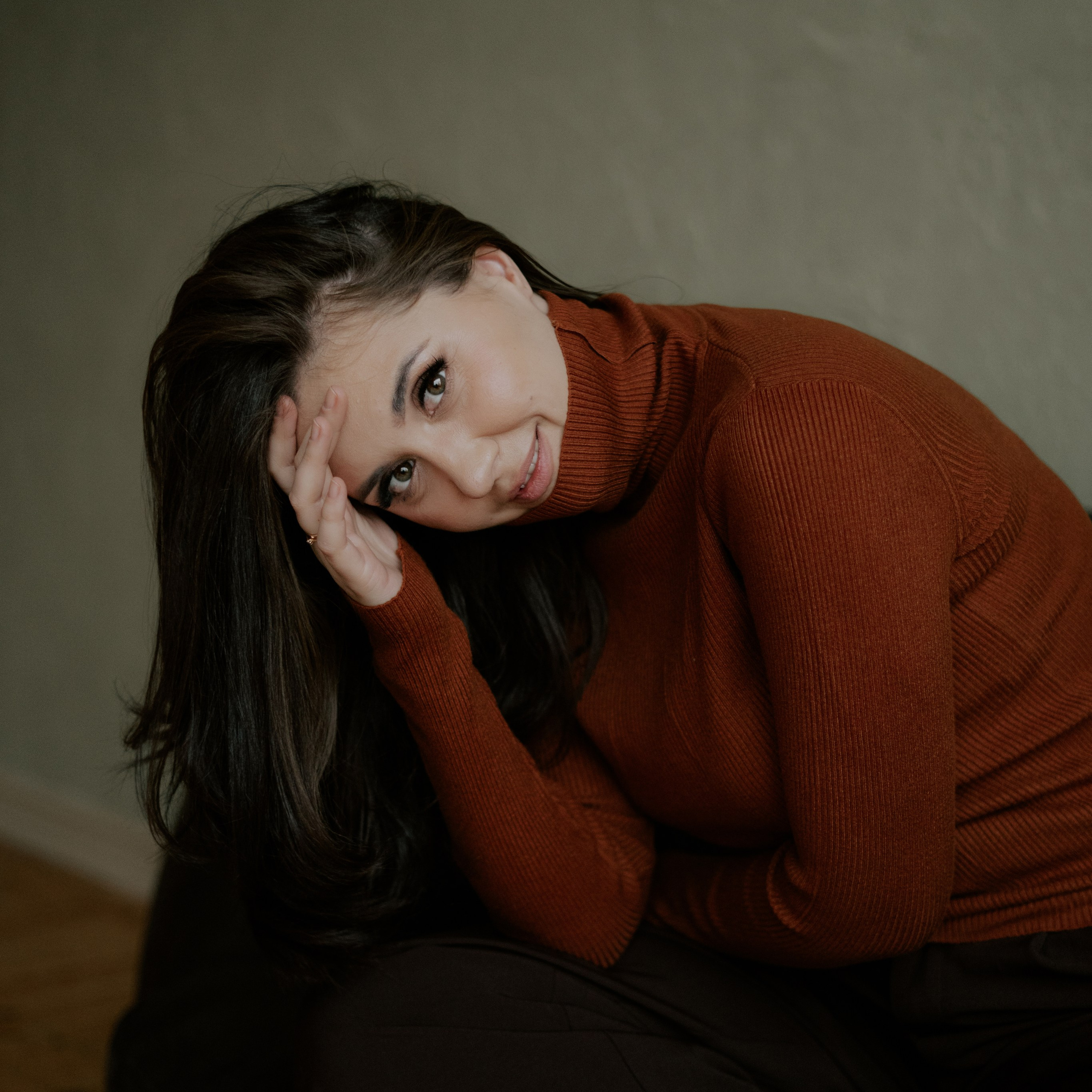 Индивидуальная фотосессия | Фотограф Ириша Гришина. Контент съемка | Мобильный фотограф Ириша Гришина