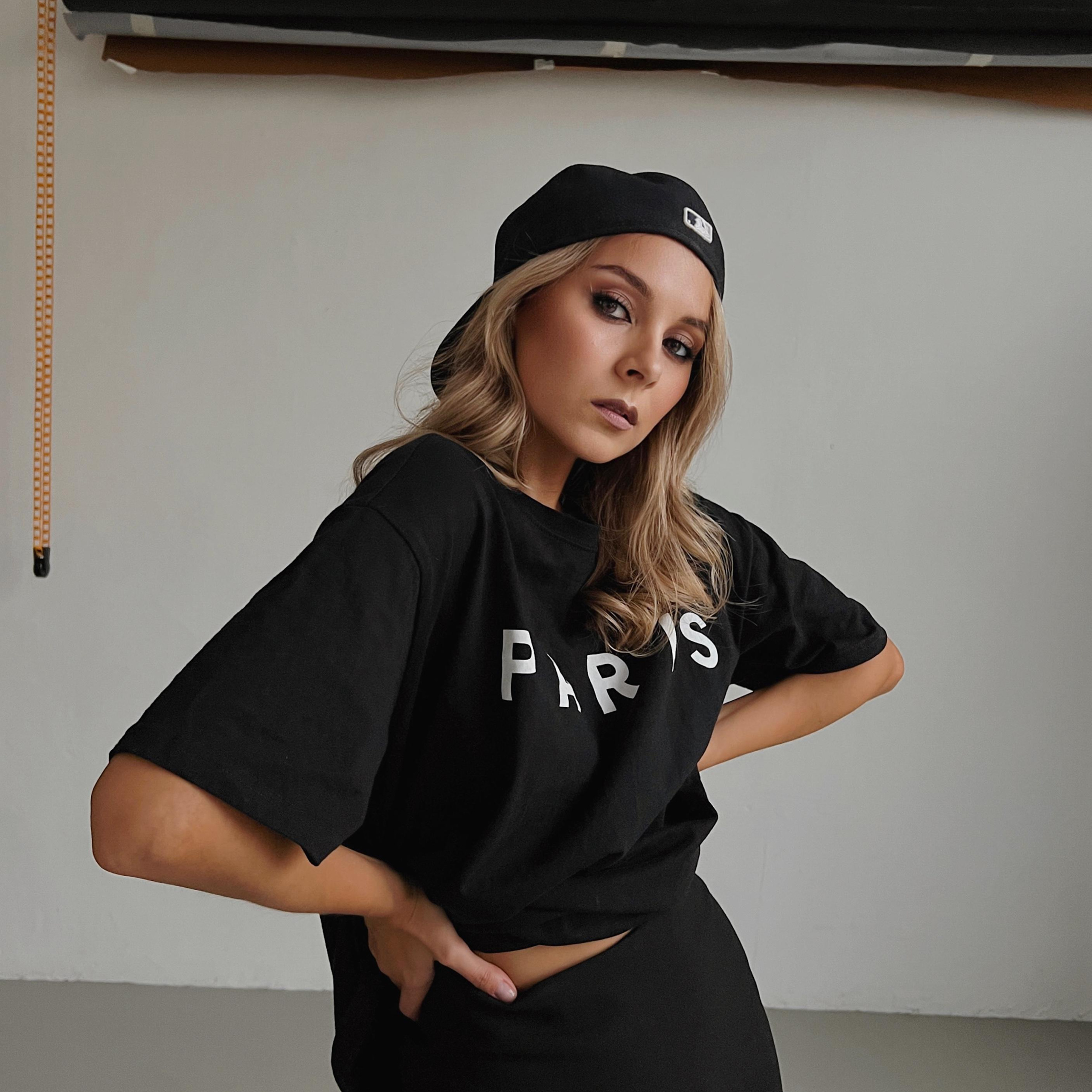 Индивидуальная фотосессия | Фотограф Ириша Гришина. Контент съемка | Мобильный фотограф Ириша Гришина