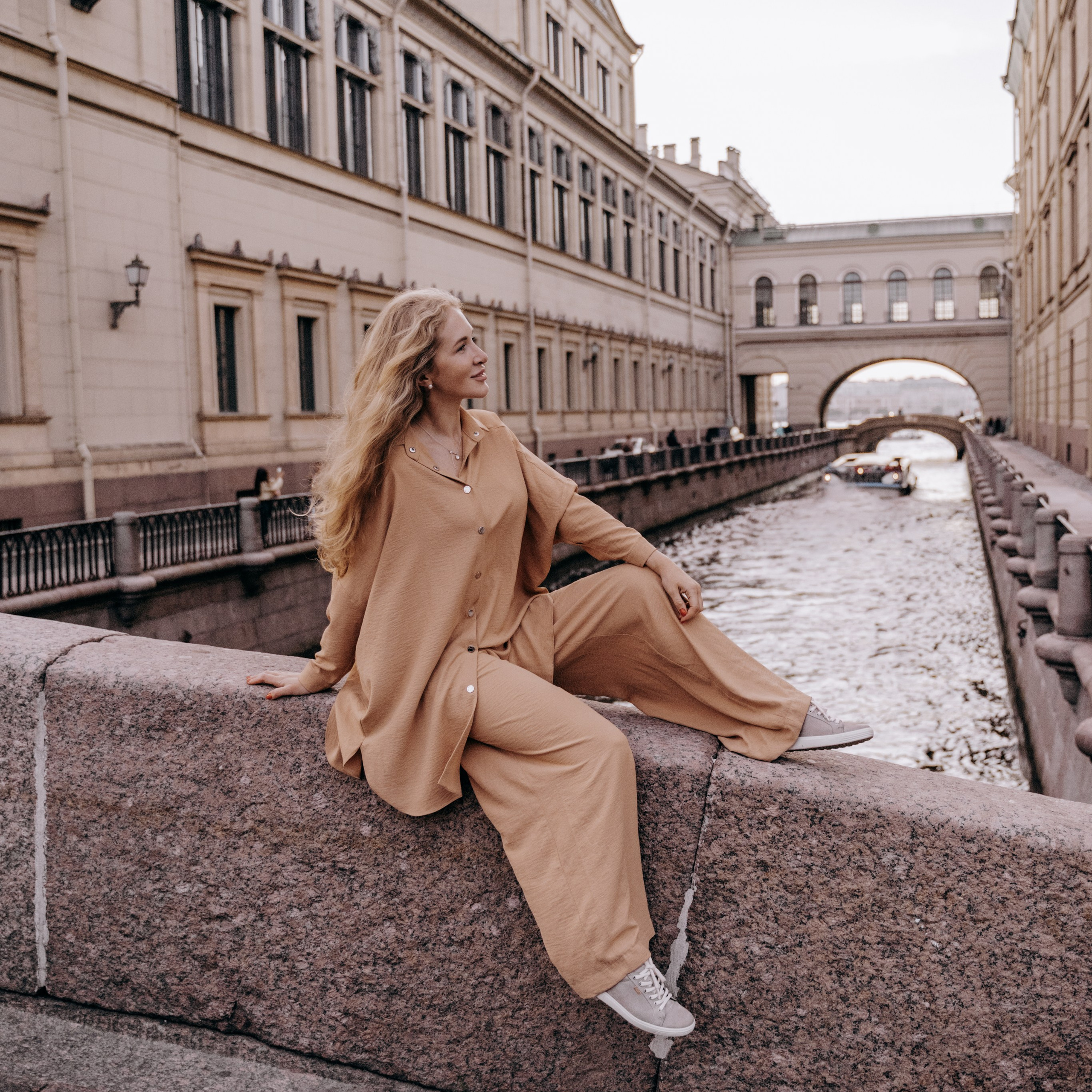 Питер| Прогулка с Татьяной Соловей. Контент съемка | Мобильный фотограф Ириша Гришина