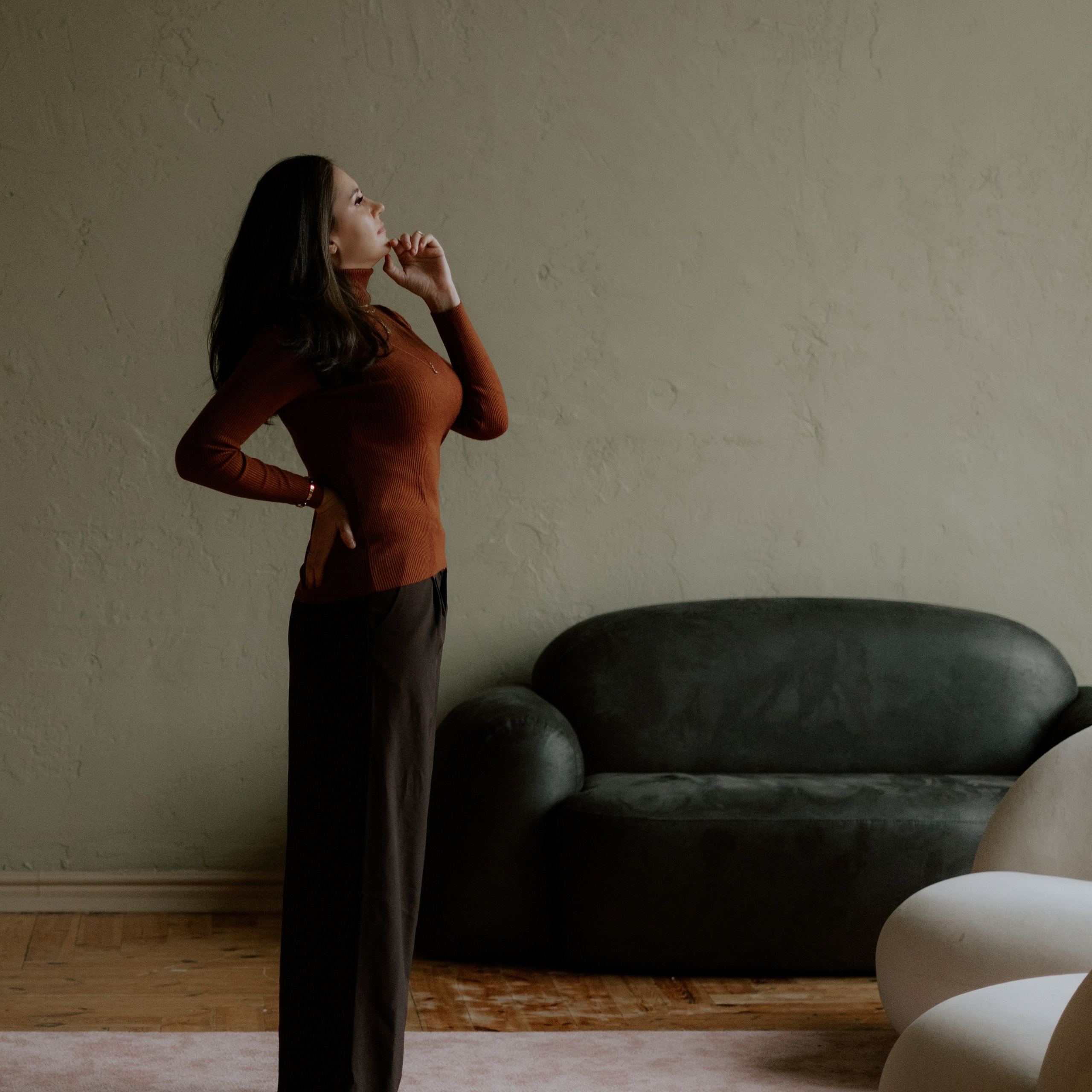 Индивидуальная фотосессия | Фотограф Ириша Гришина. Контент съемка | Мобильный фотограф Ириша Гришина