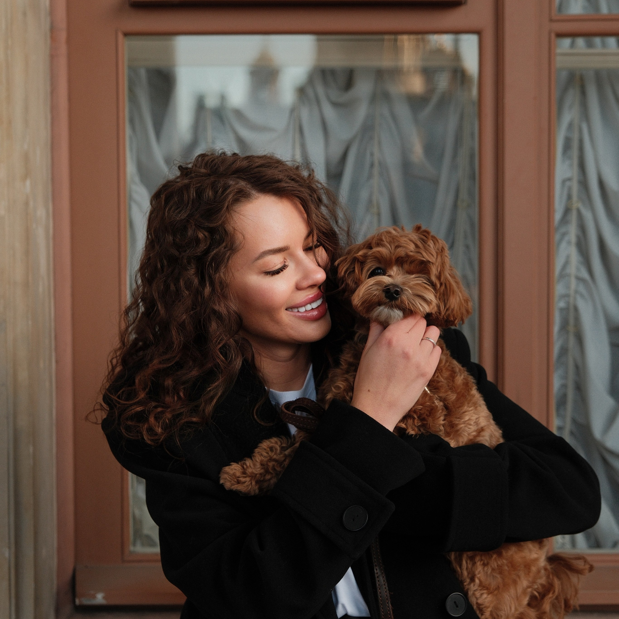 Прогулочные фотосессии по Санкт-Петербургу. Контент съемка | Мобильный фотограф Ириша Гришина