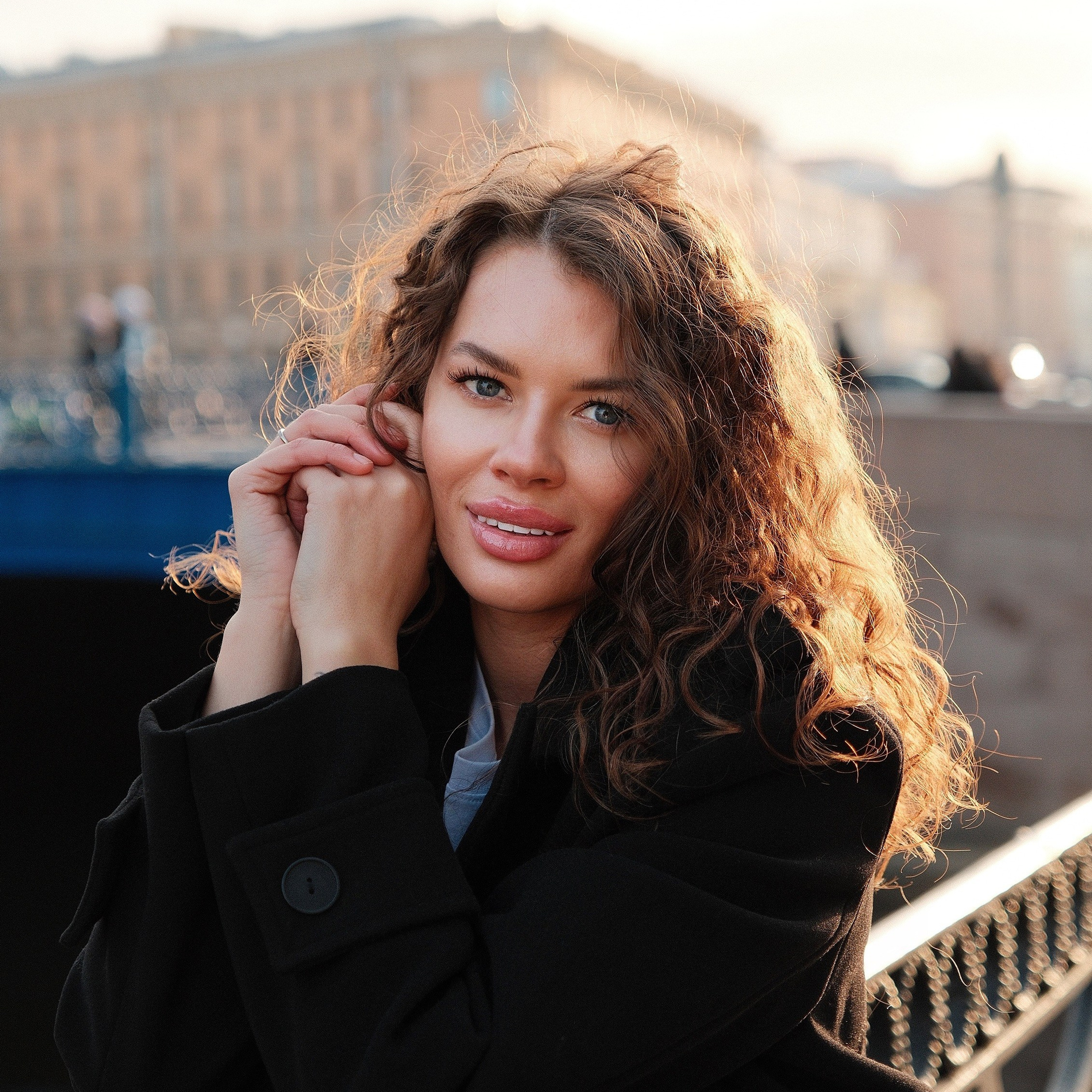 Прогулочные фотосессии по Санкт-Петербургу. Контент съемка | Мобильный фотограф Ириша Гришина