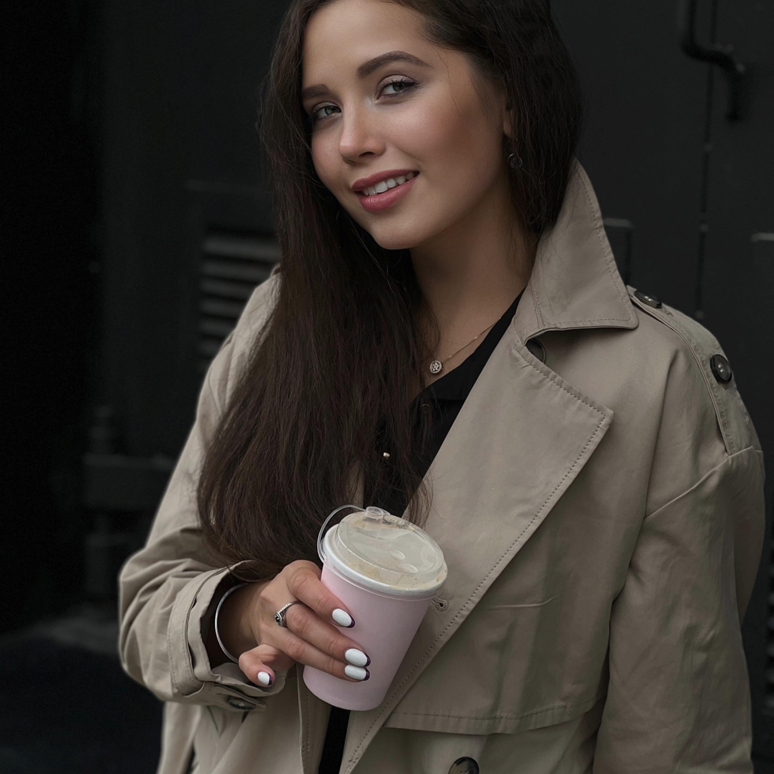 Индивидуальная фотосессия | Фотограф Ириша Гришина. Контент съемка | Мобильный фотограф Ириша Гришина