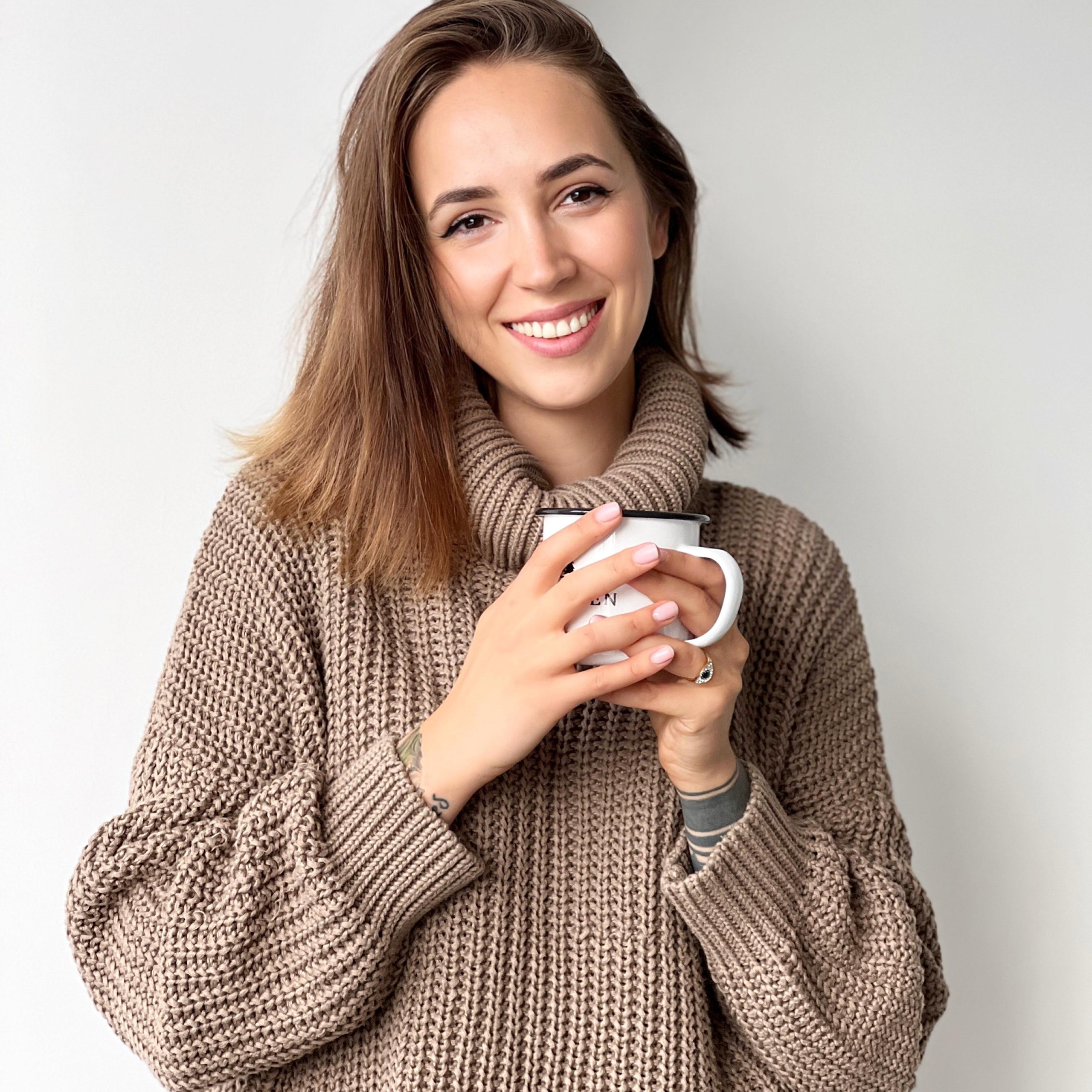 Индивидуальная фотосессия | Фотограф Ириша Гришина. Контент съемка | Мобильный фотограф Ириша Гришина