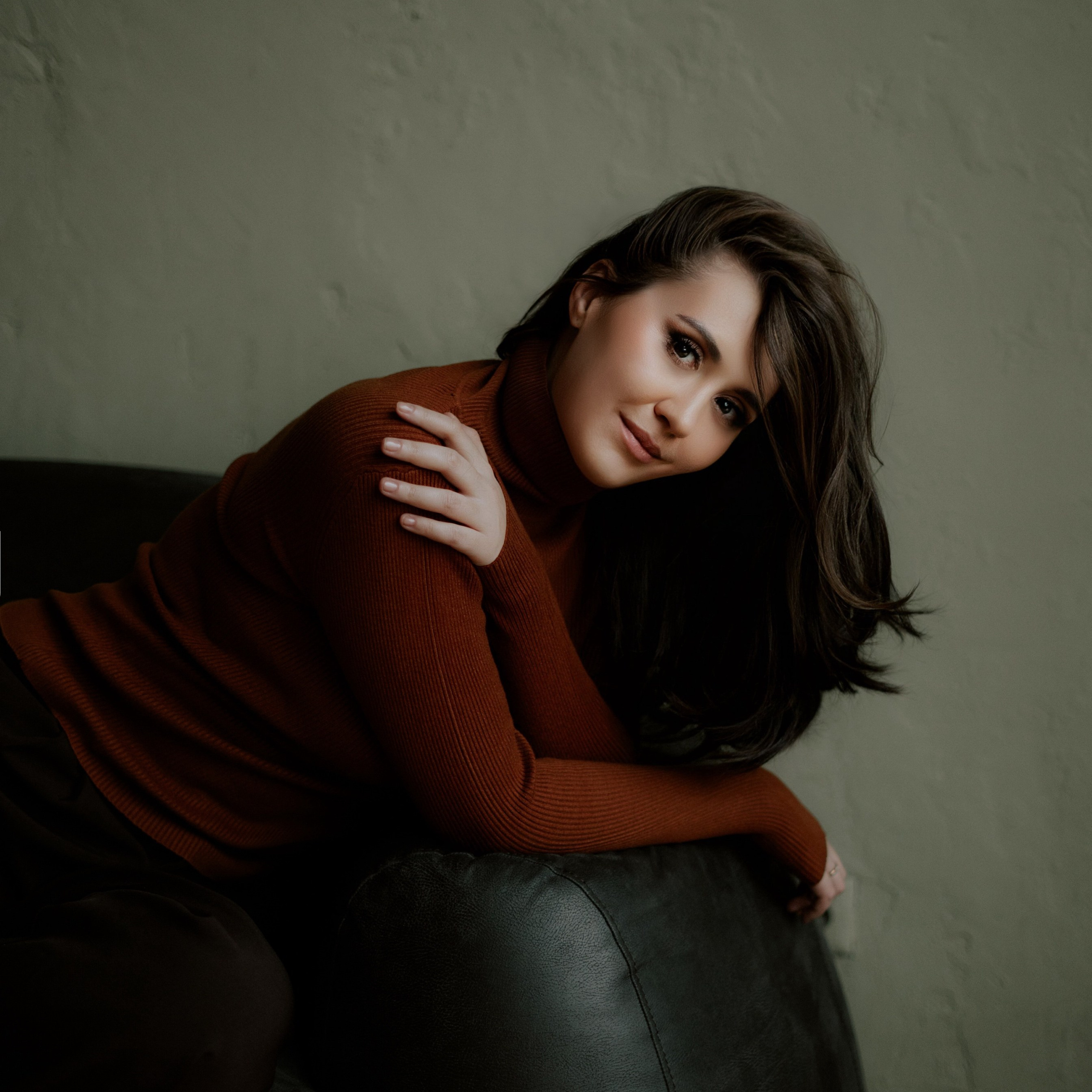 Индивидуальная фотосессия | Фотограф Ириша Гришина. Контент съемка | Мобильный фотограф Ириша Гришина