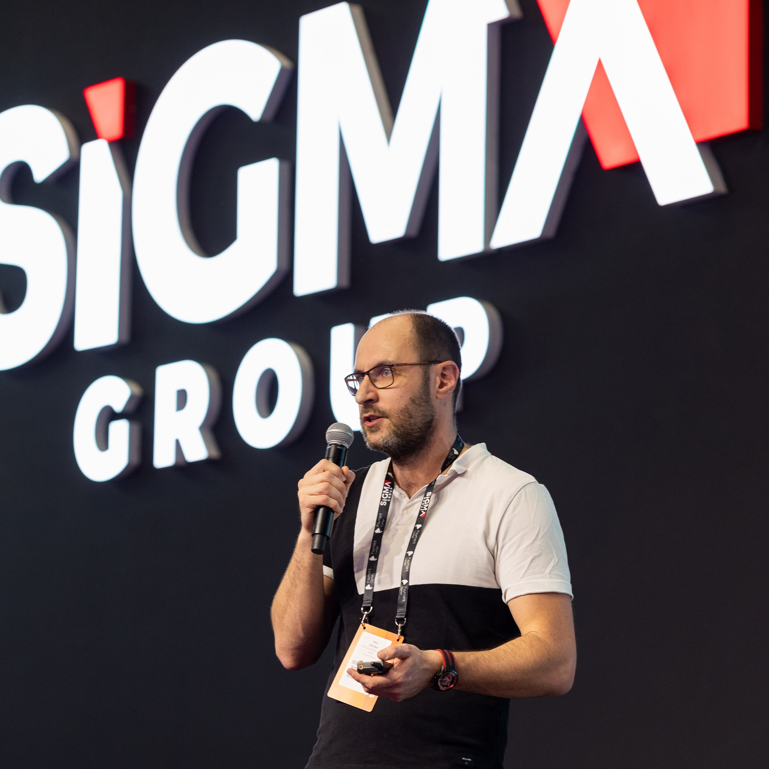 Exhibitions|Conferences