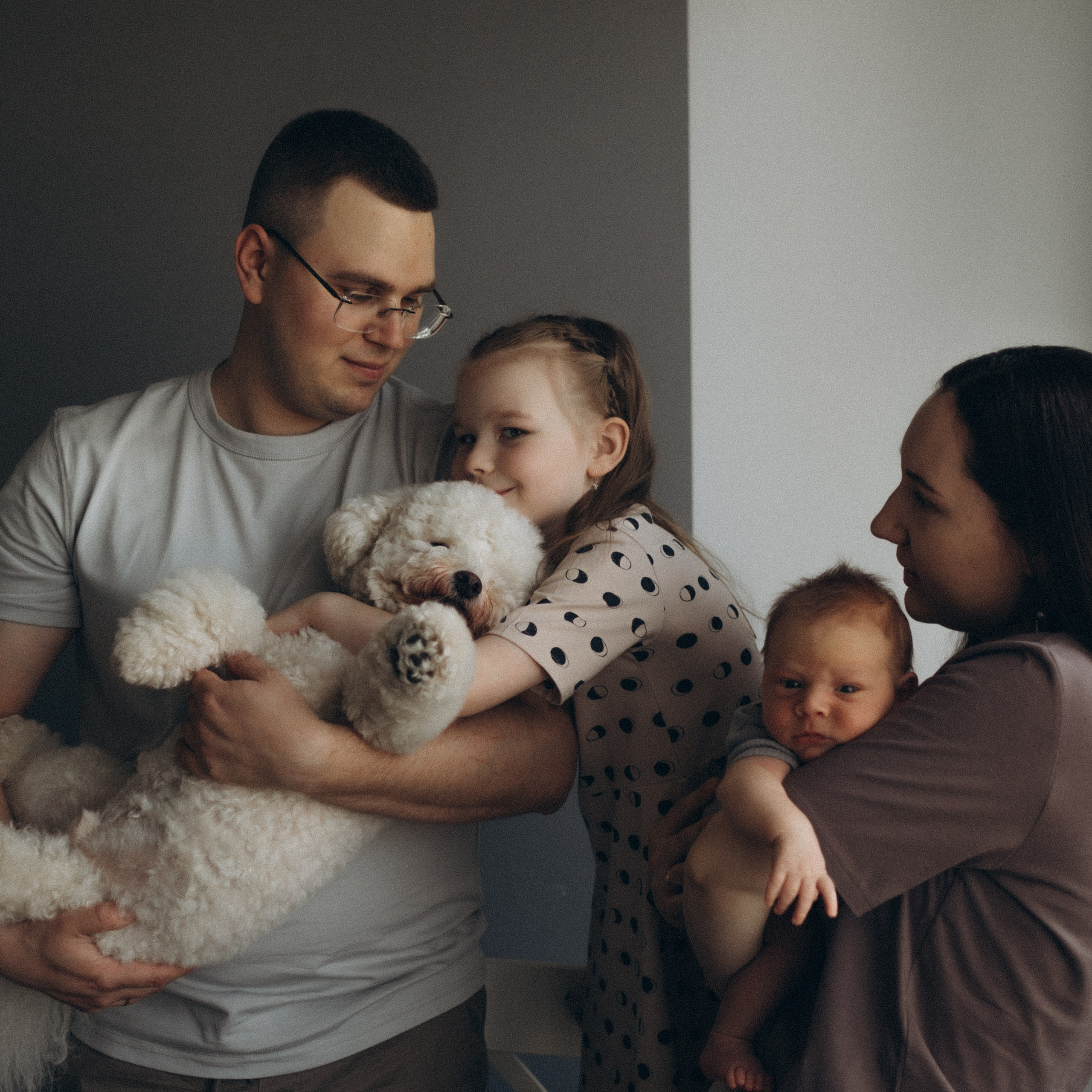 про Настю, Вадима, Василису и маленького Тимофея