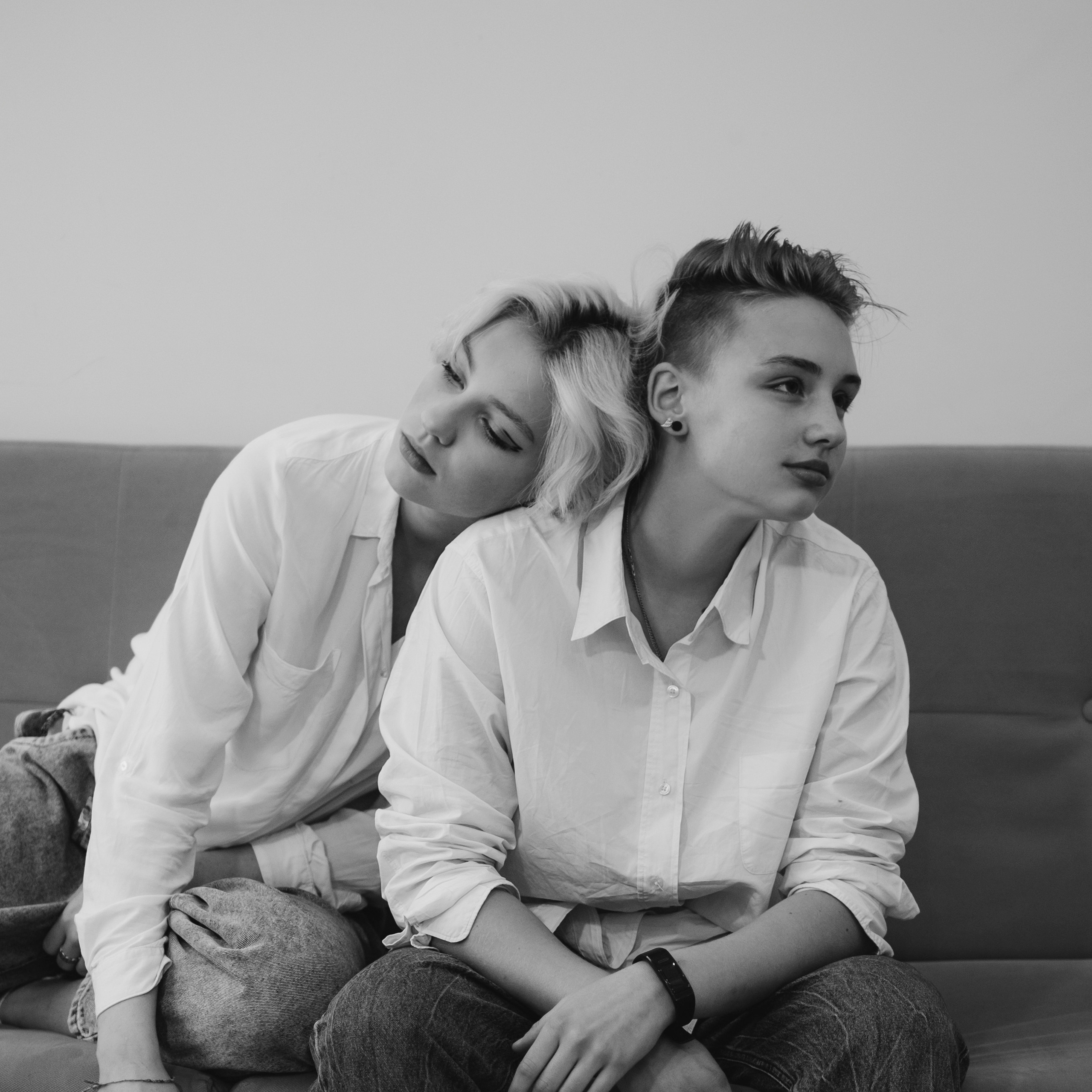 Тайн своих не прячет