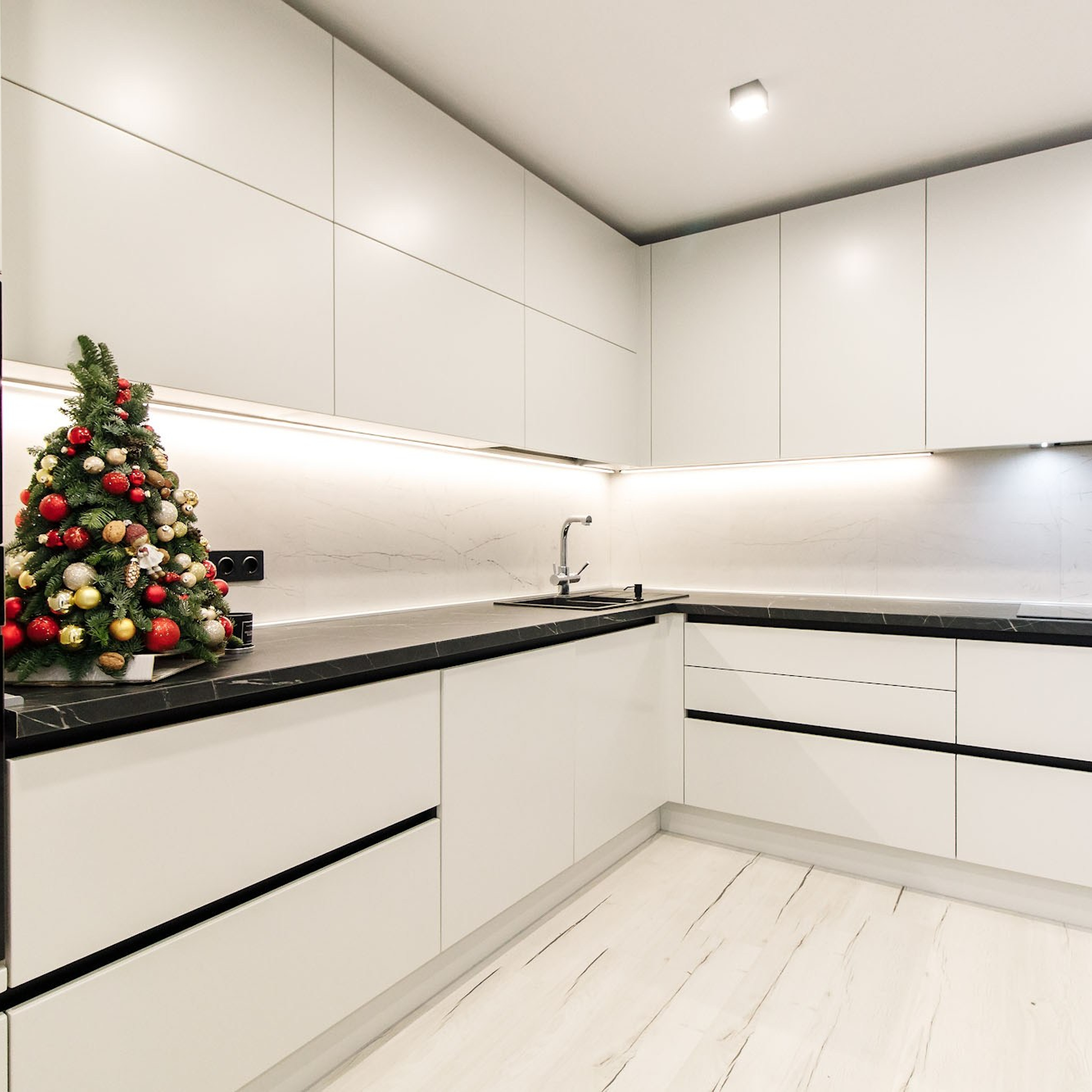 Московский 108