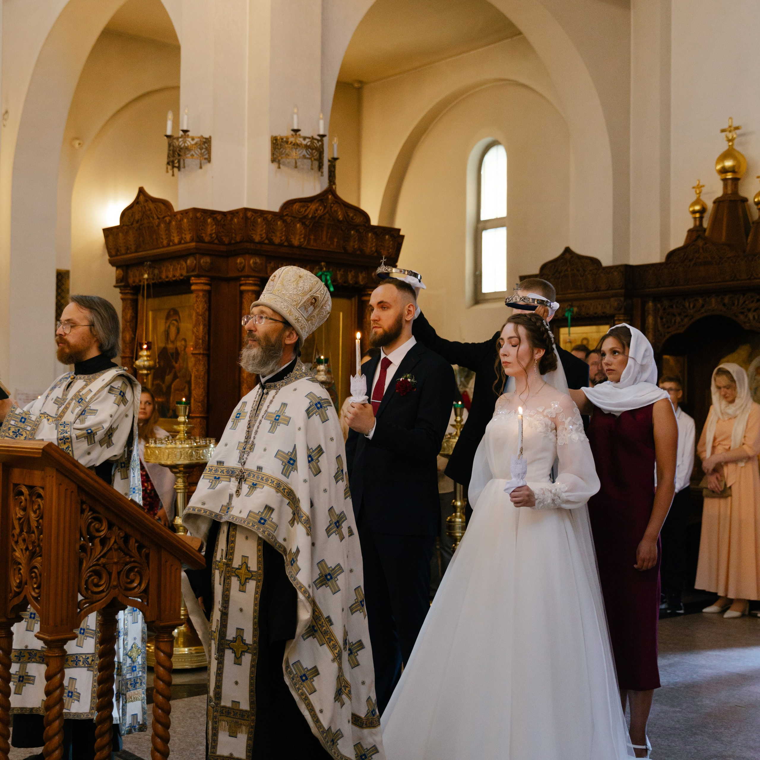 Венчание. Храм Александра Невского