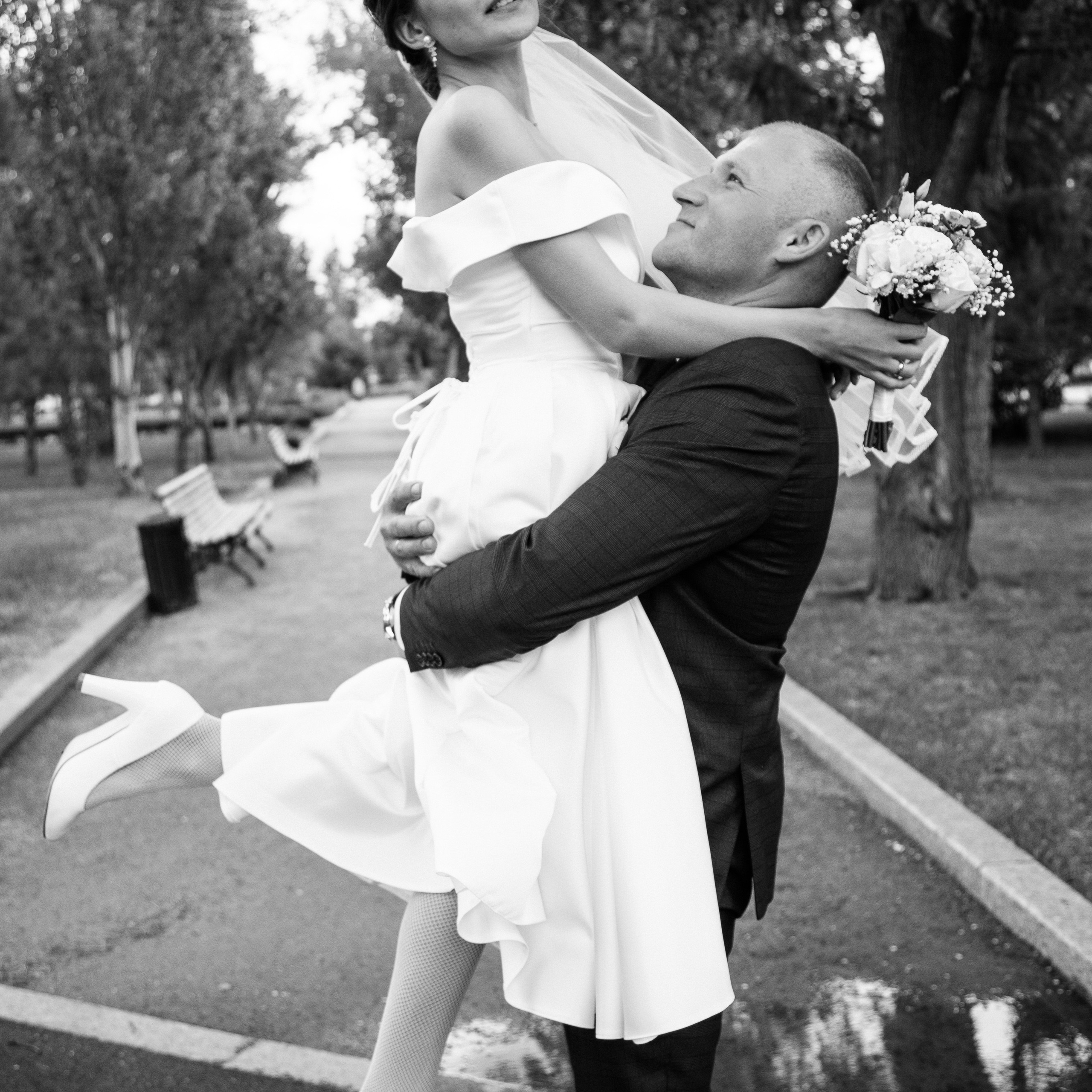 пасмурно, гости, лимузин