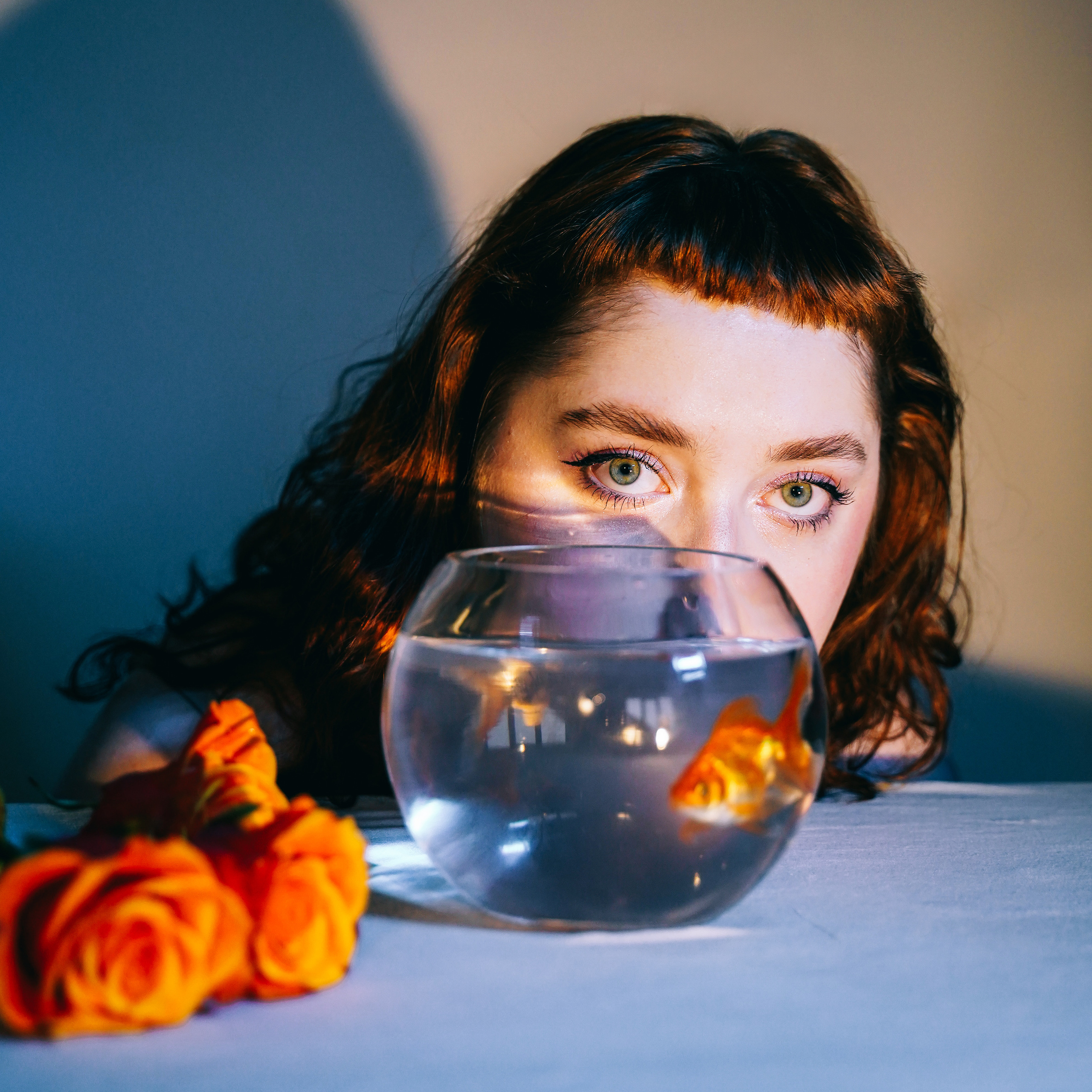 Devushka_i_zolotaya_ribka