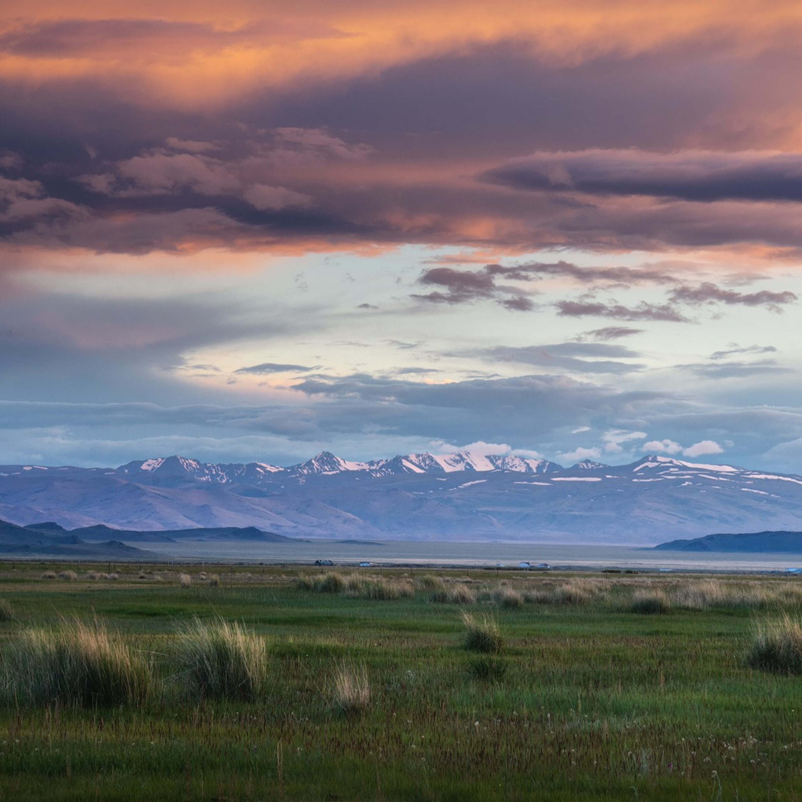 Фототур по Алтаю — Огоньки среднегорья и долина реки Аргут. Профессиональный пейзажный фотограф Алёна Рубан
