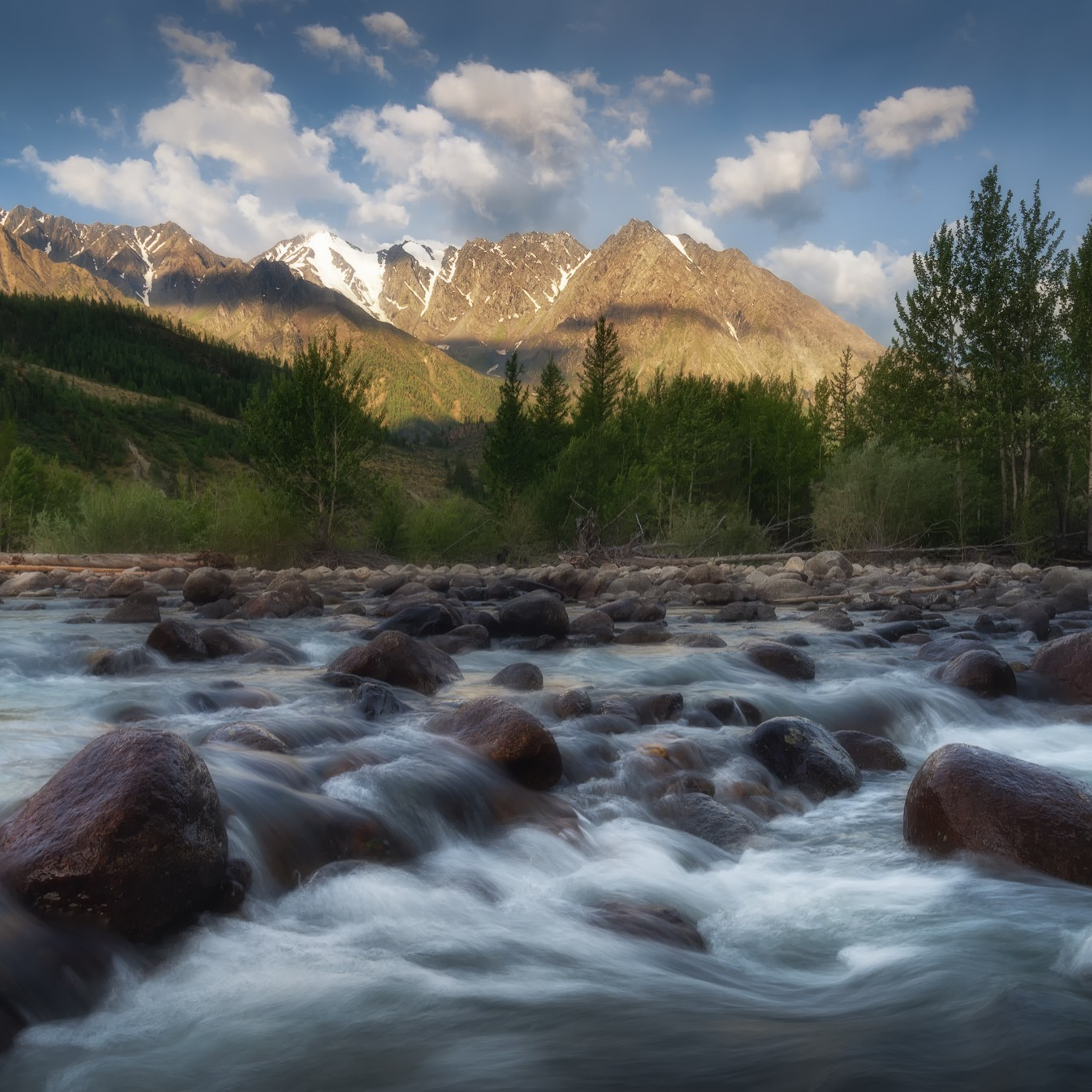 Фототур по Алтаю — Огоньки среднегорья и долина реки Аргут. Профессиональный пейзажный фотограф Алёна Рубан