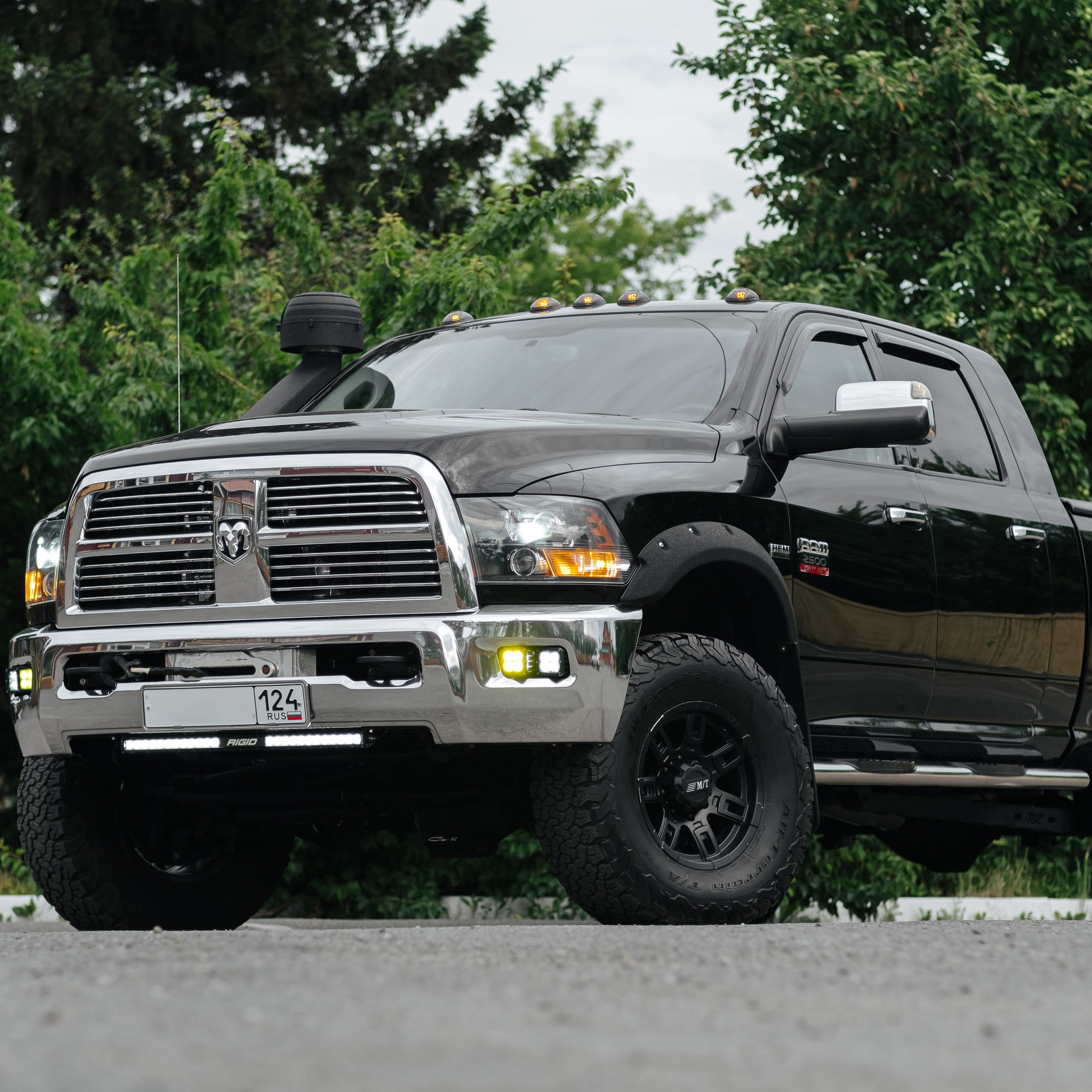 DODGE RAM