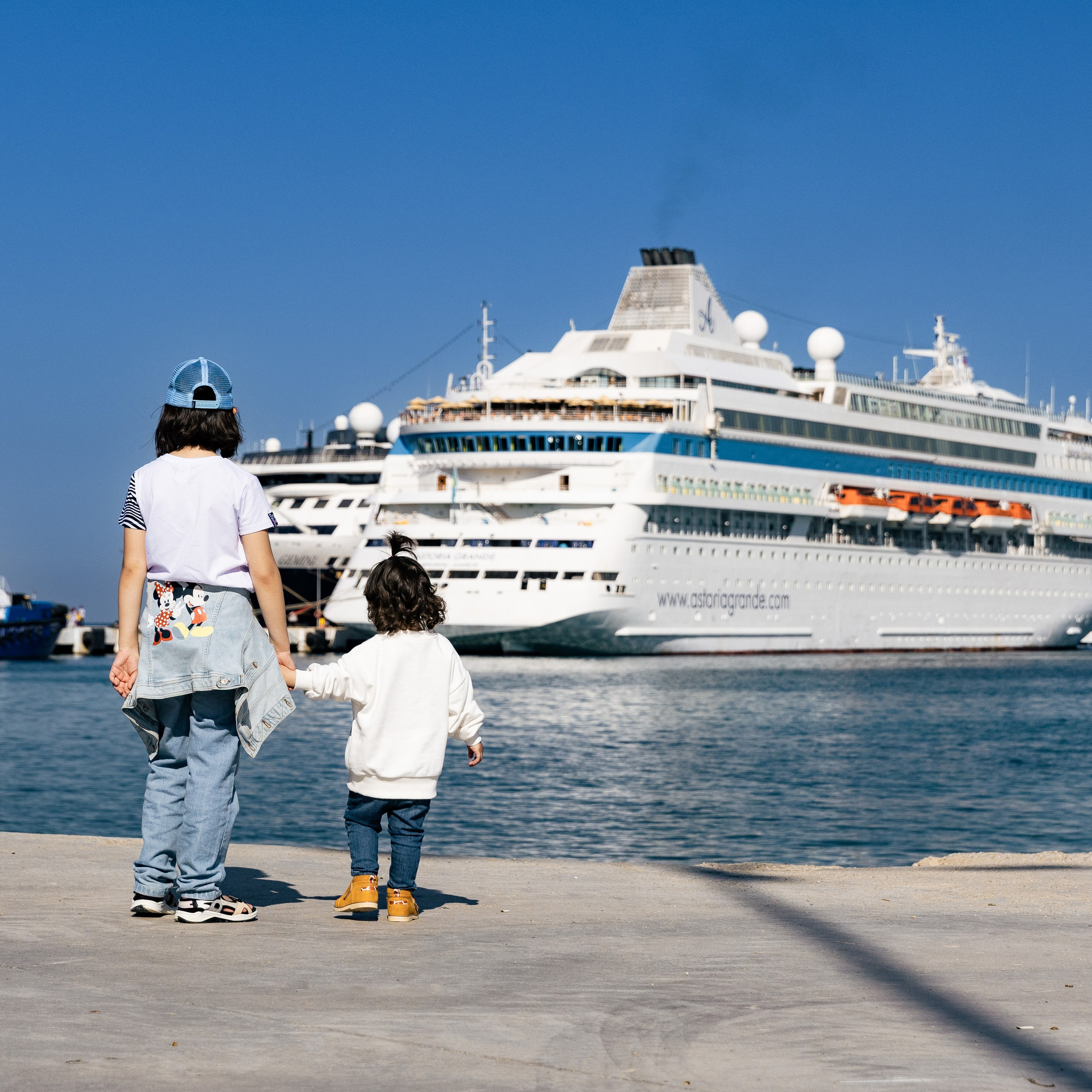 Отзывы. Фото департамент круизного лайнера Астория Гранде