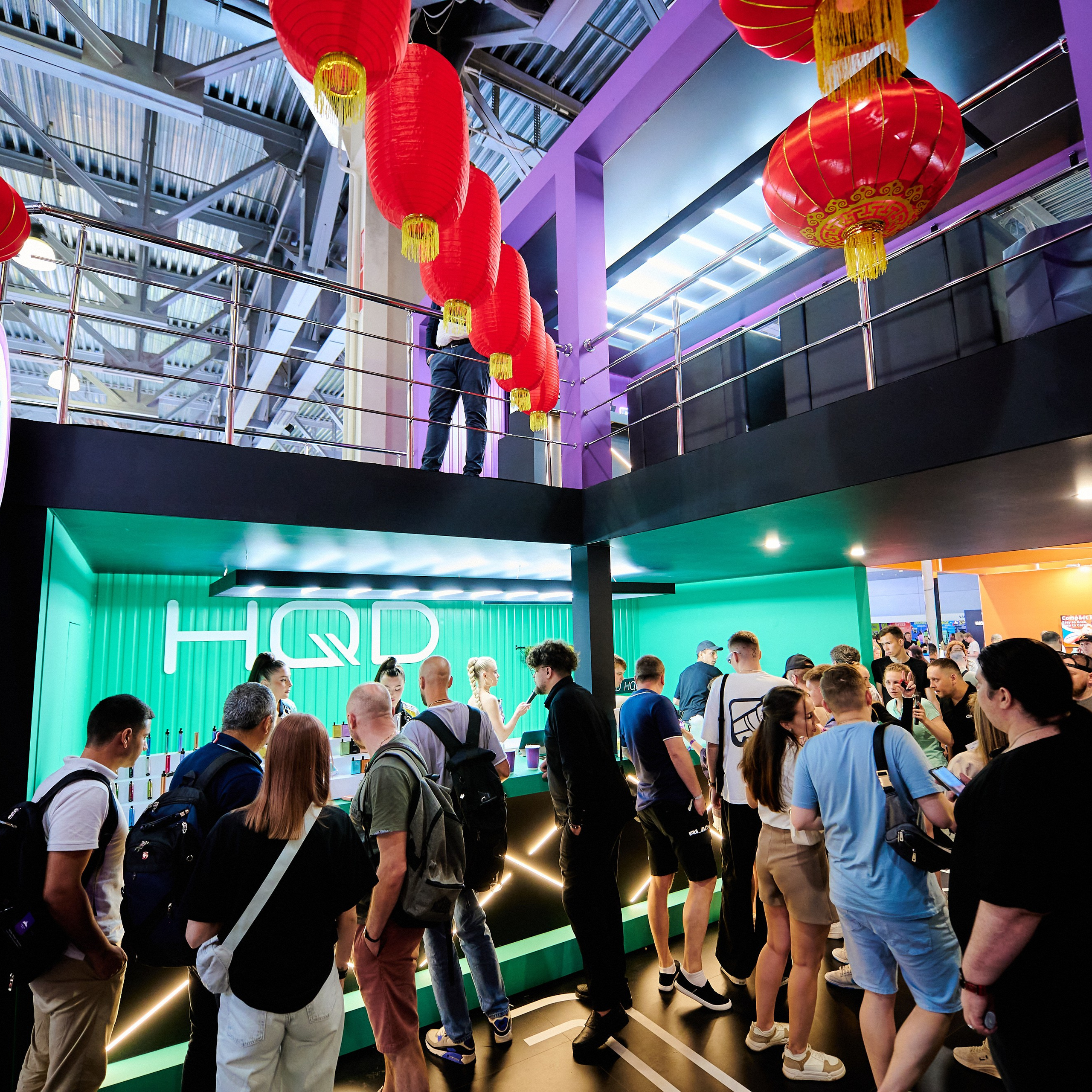 HQD Презентация в КРОКУСЕ. Dmitry Unik — ваш стильный фотограф