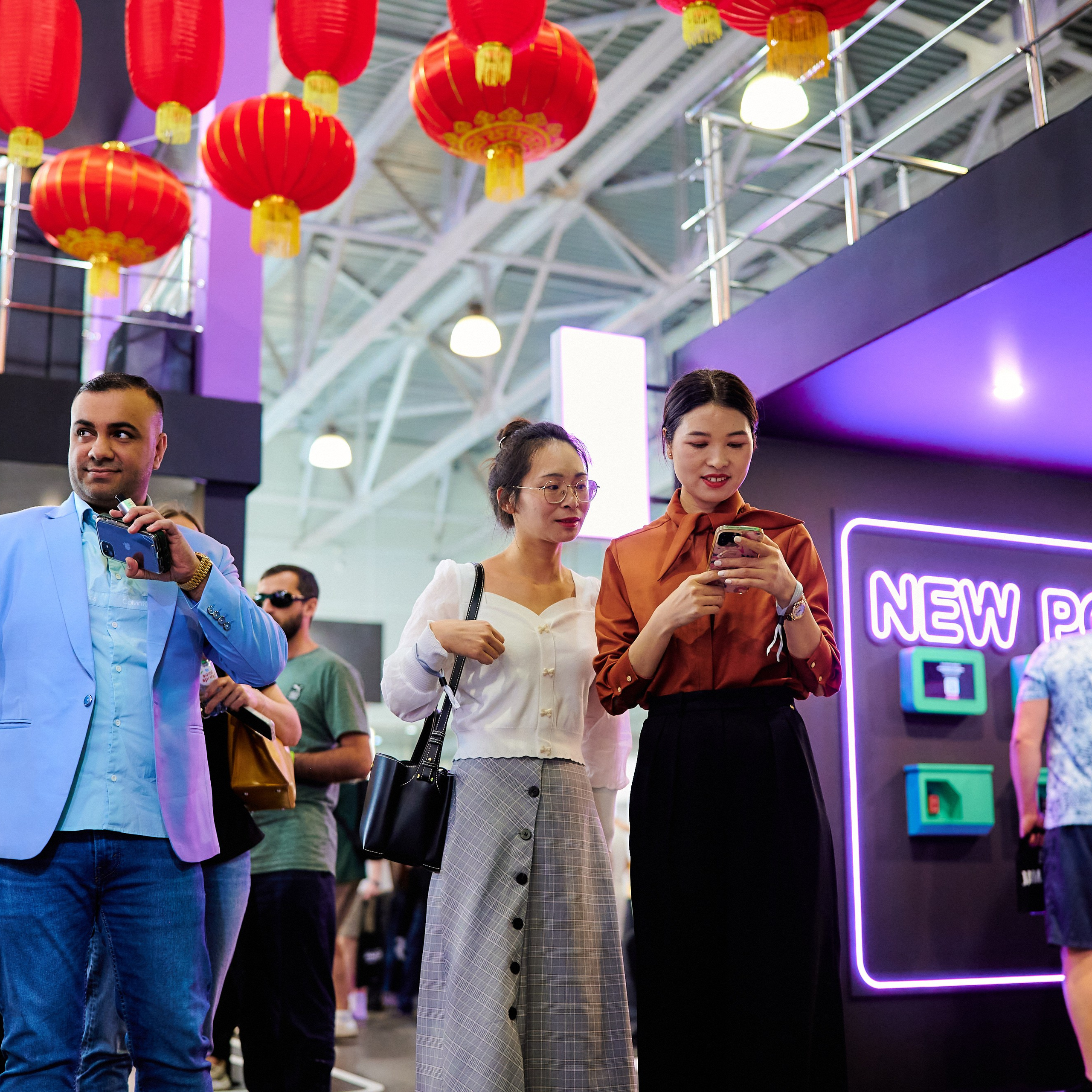 HQD Презентация в КРОКУСЕ. Dmitry Unik — ваш стильный фотограф