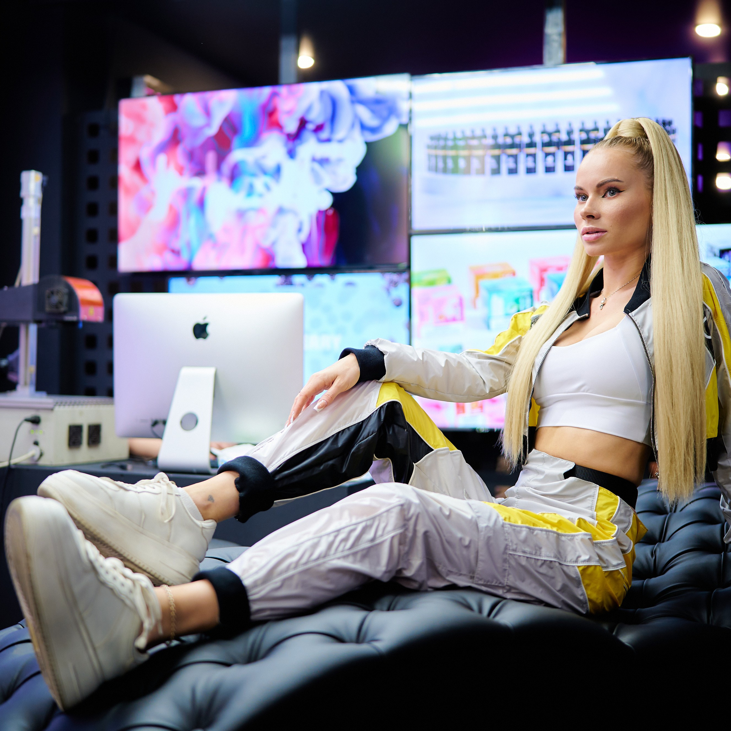 HQD Презентация в КРОКУСЕ. Dmitry Unik — ваш стильный фотограф