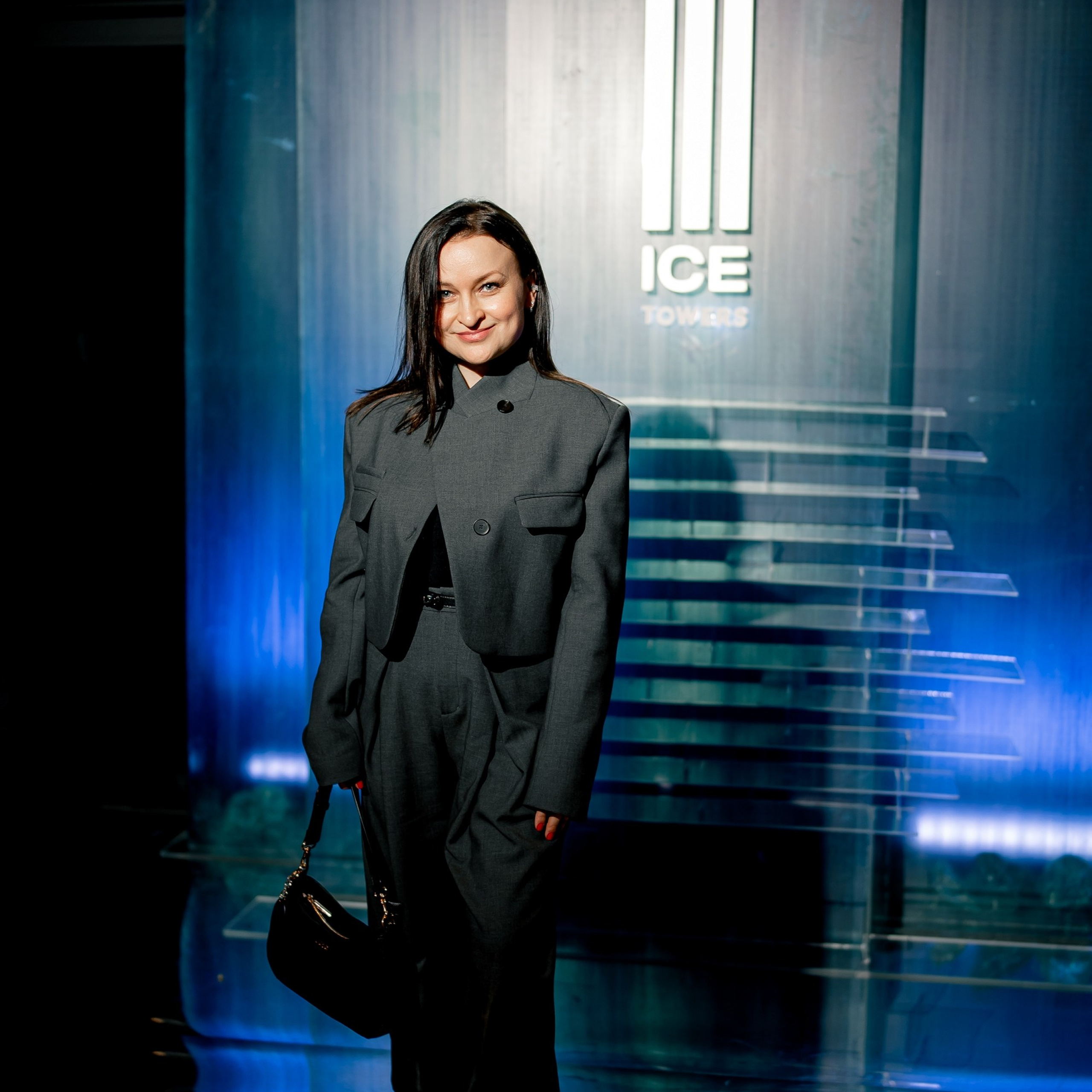 Презентация проекта ICE TOWERS. Dmitry Unik — ваш стильный фотограф