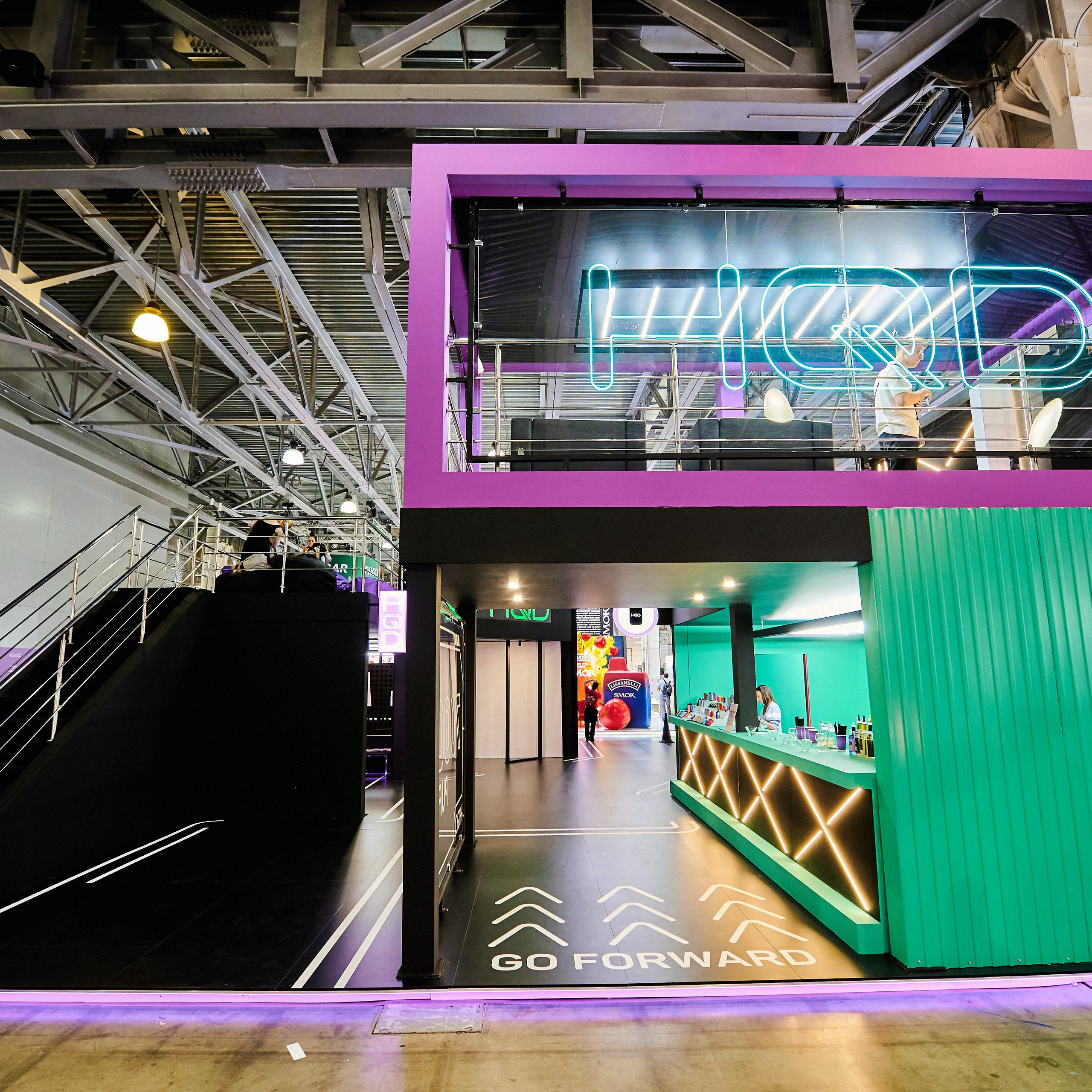 HQD Презентация в КРОКУСЕ. Dmitry Unik — ваш стильный фотограф