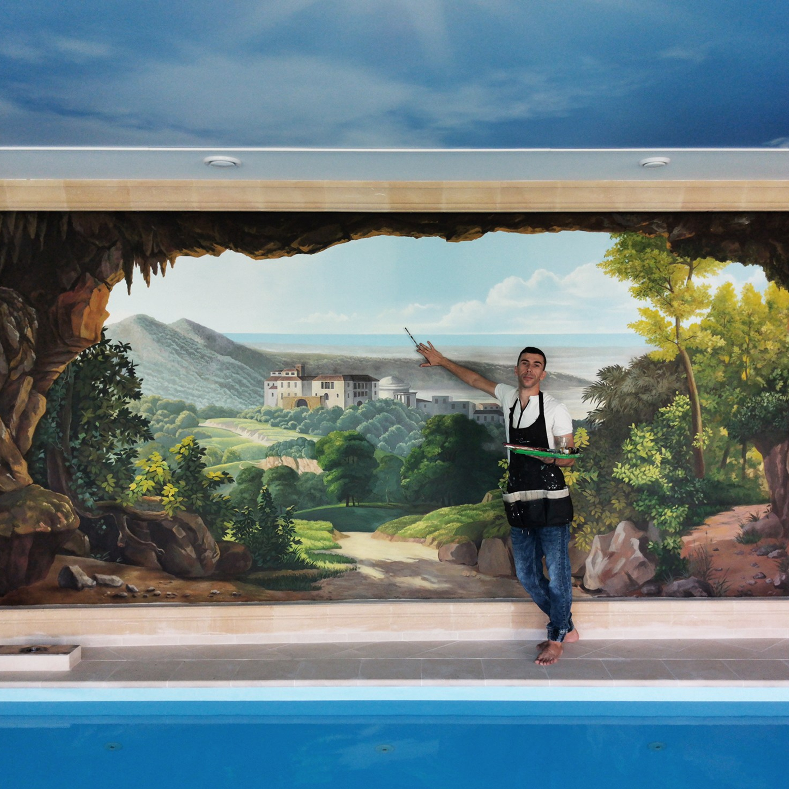 Роспись бассейна