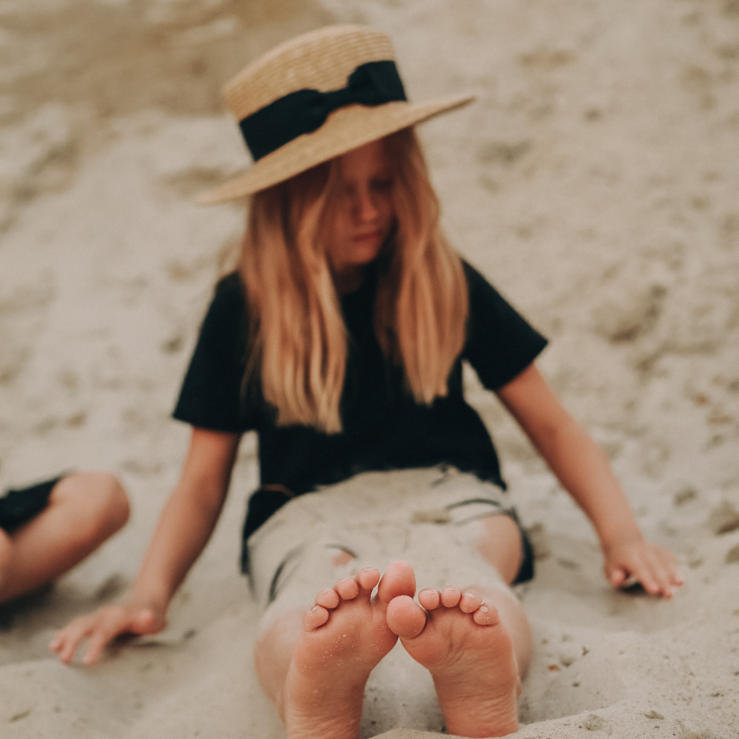 Валерия и близняшки)