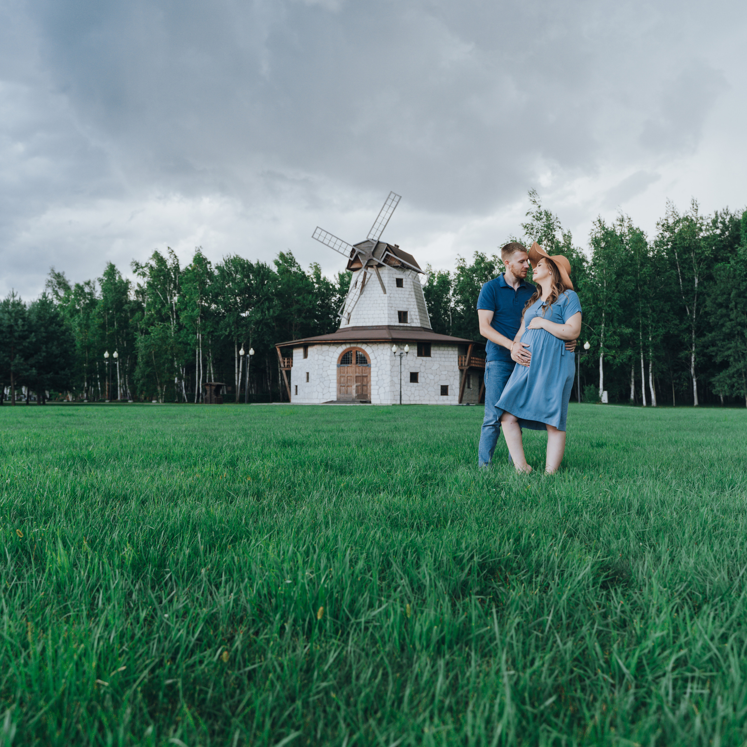 Катя и Макс