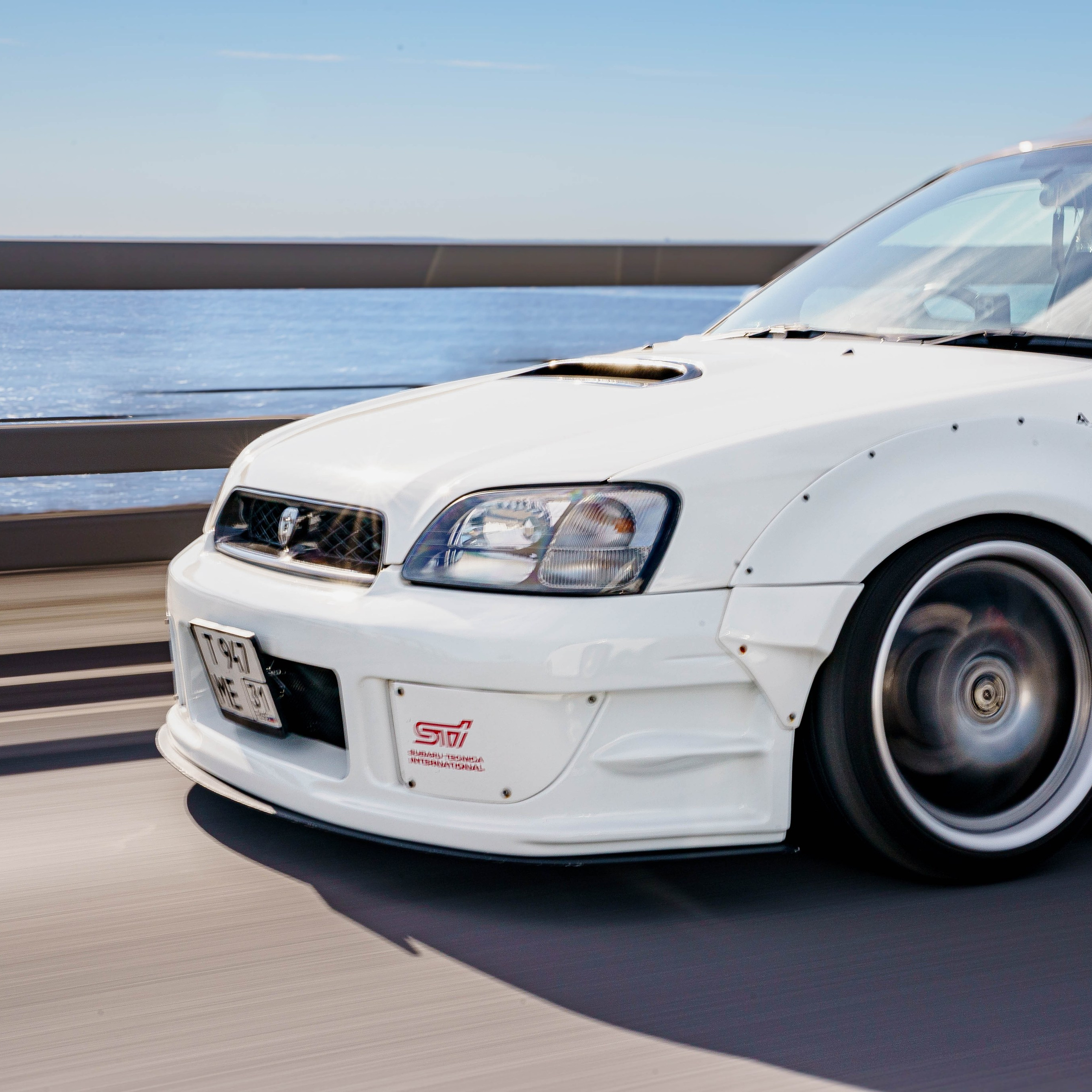 FORD feat SUBARU