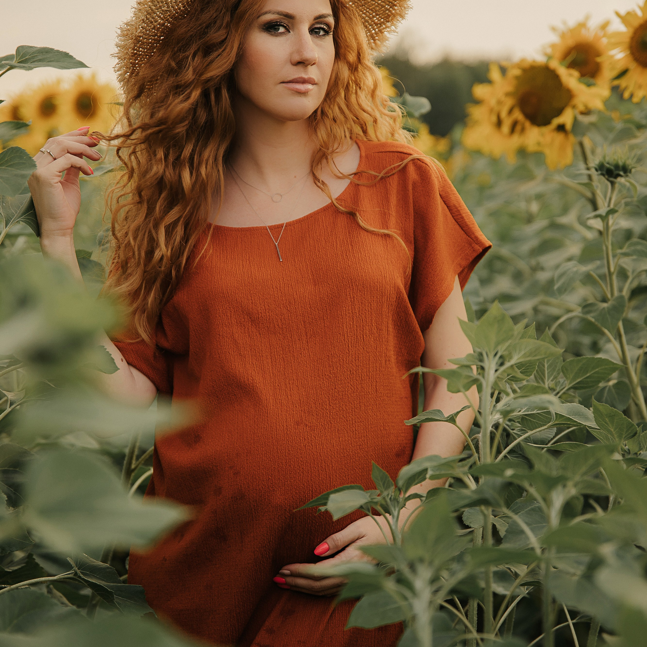 Лена и подсолнухи